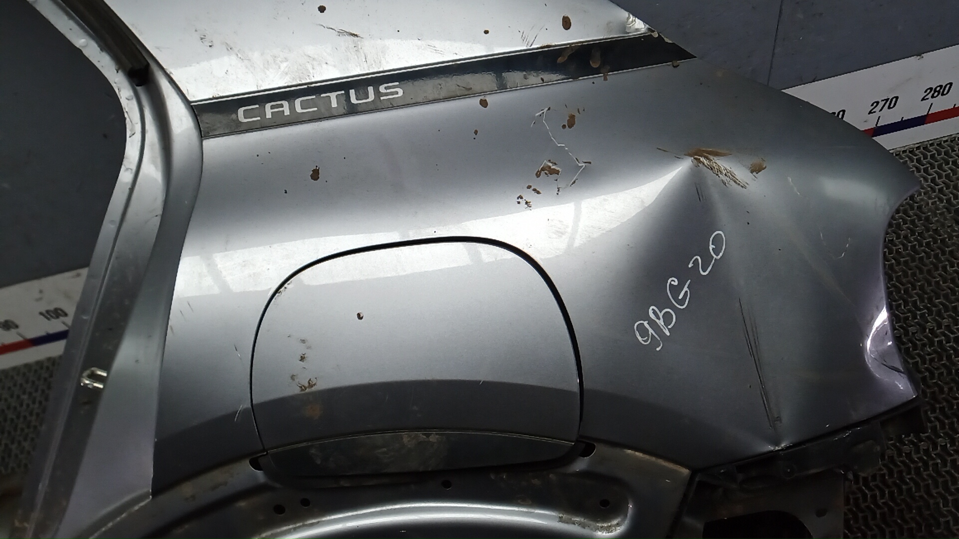 Крыло заднее левое