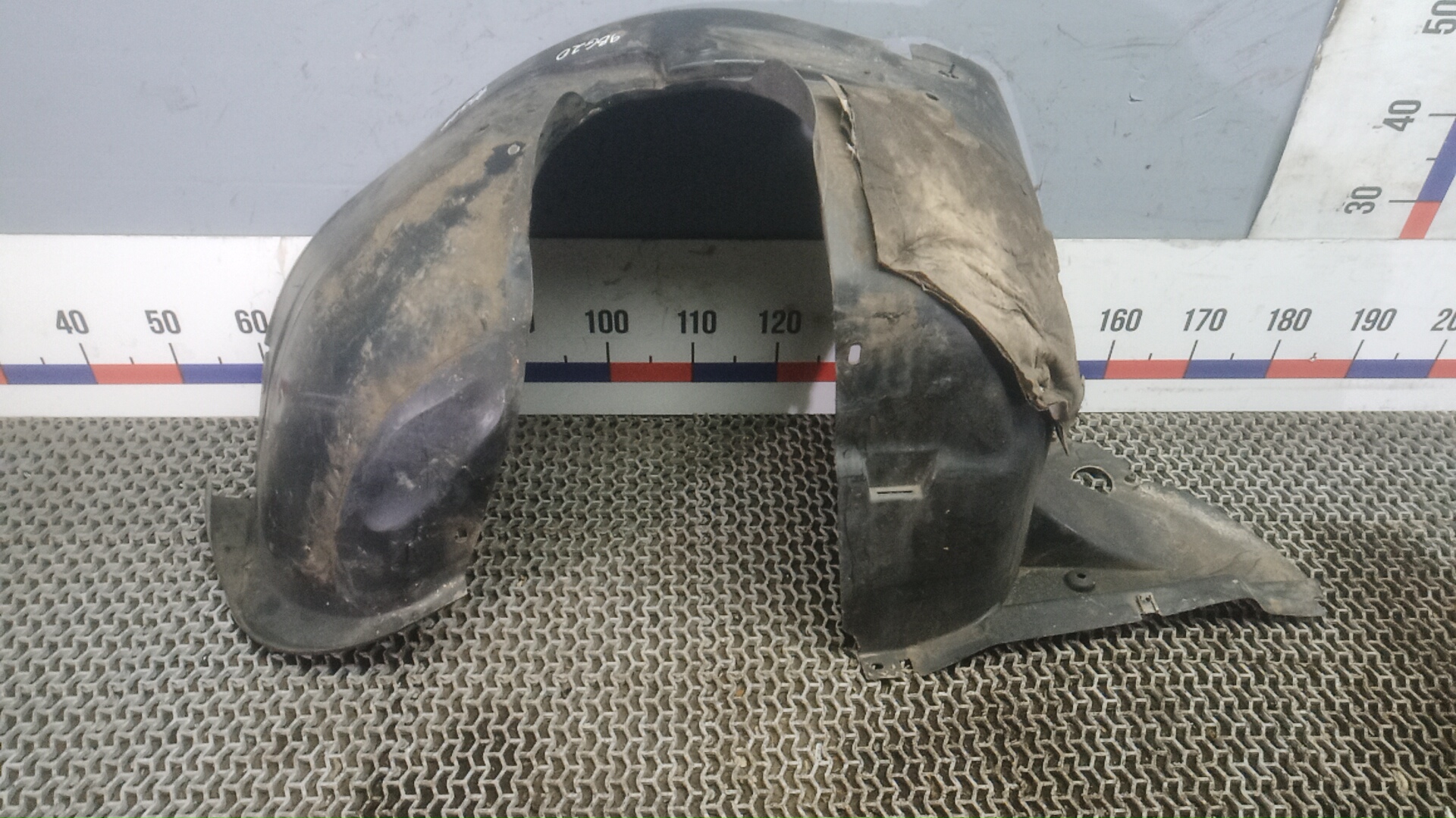 Локер передний левый