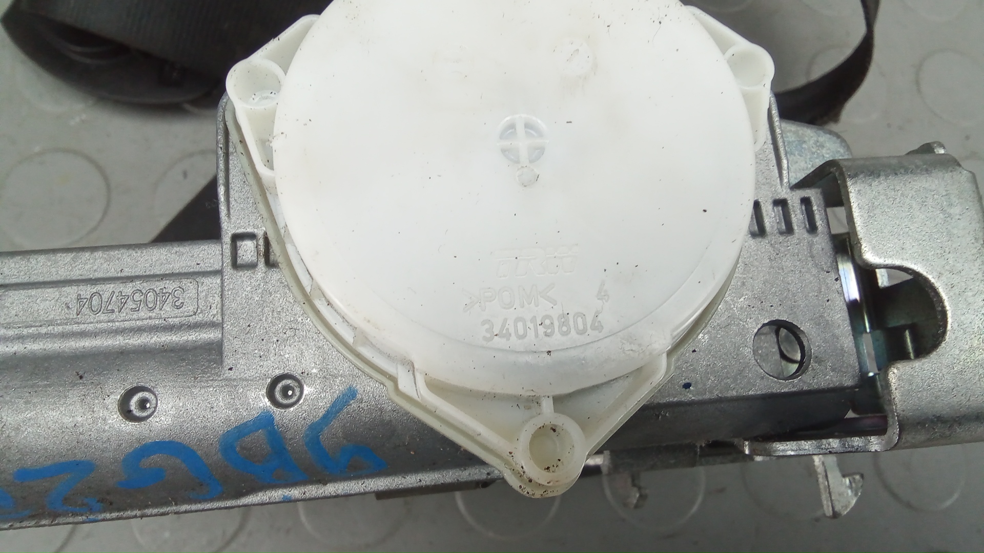 Ремень безопасности с пиропатроном