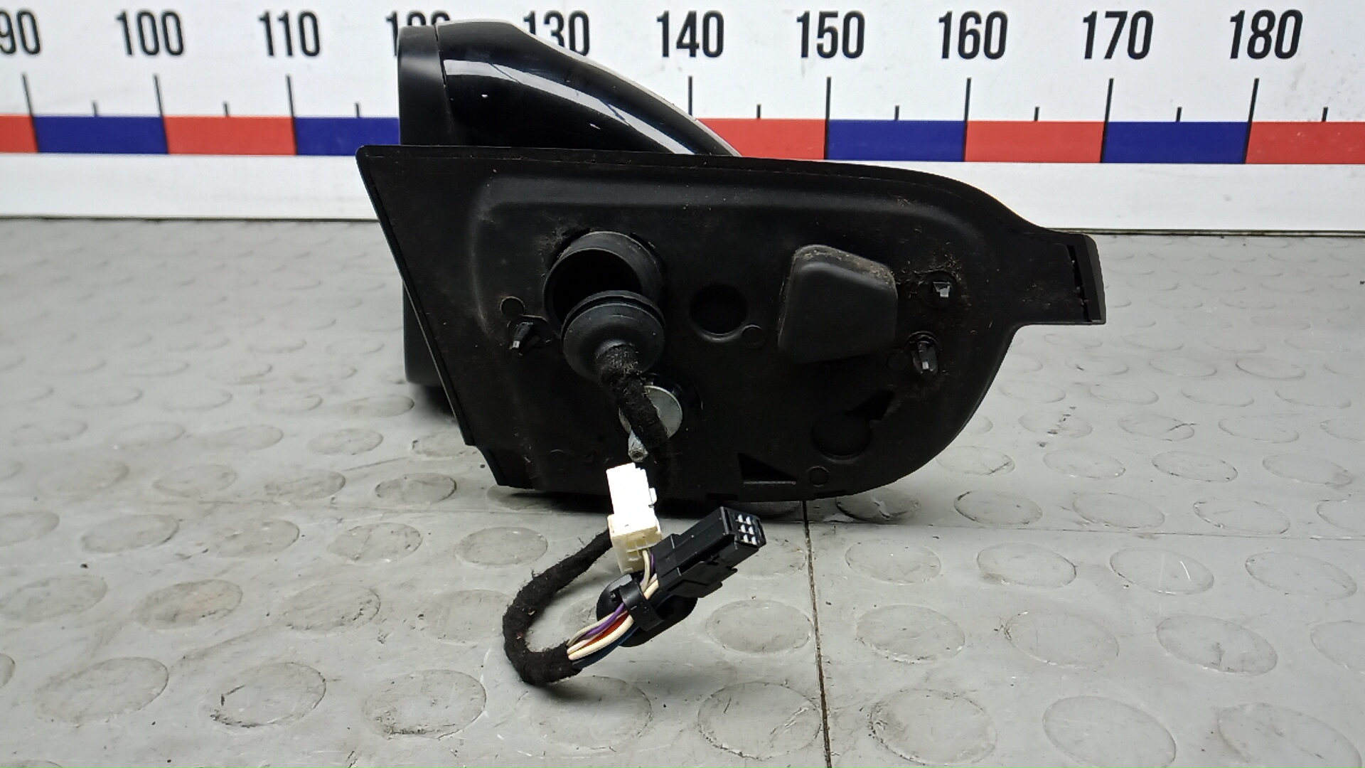 Зеркало левое электрическое