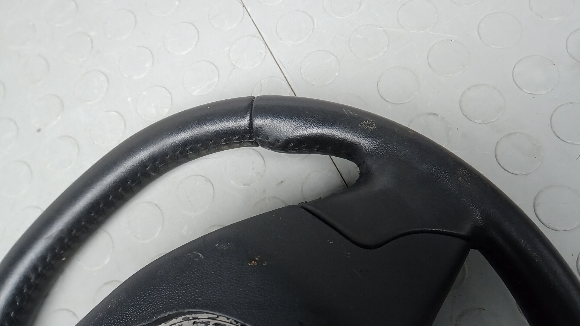 Рулевое колесо (руль)