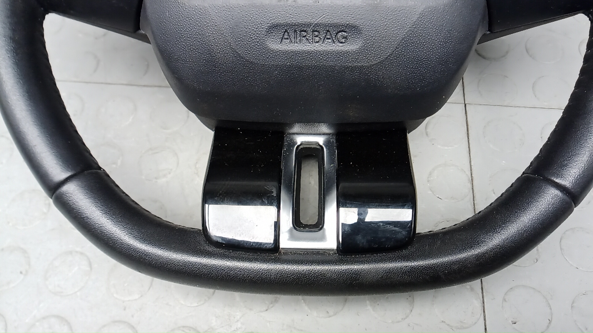 Рулевое колесо (руль)