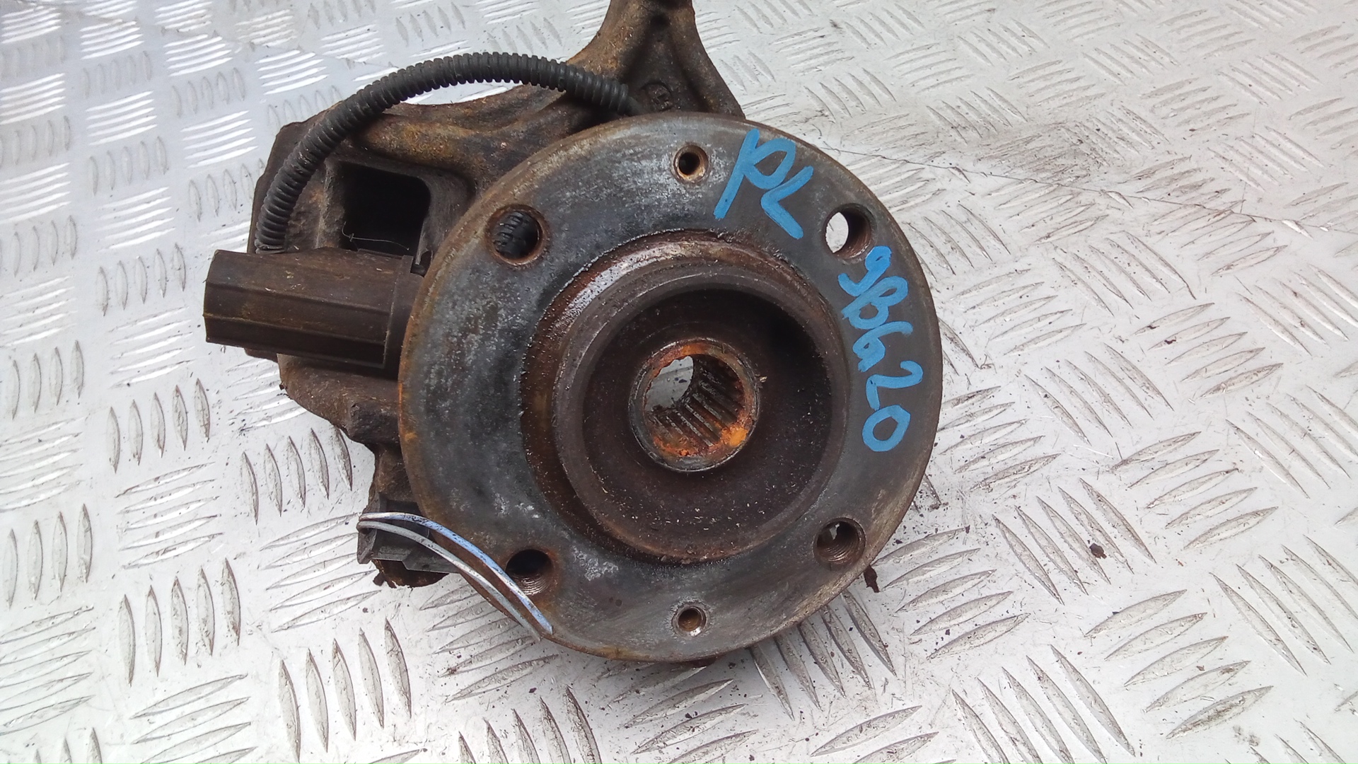 Ступица передняя