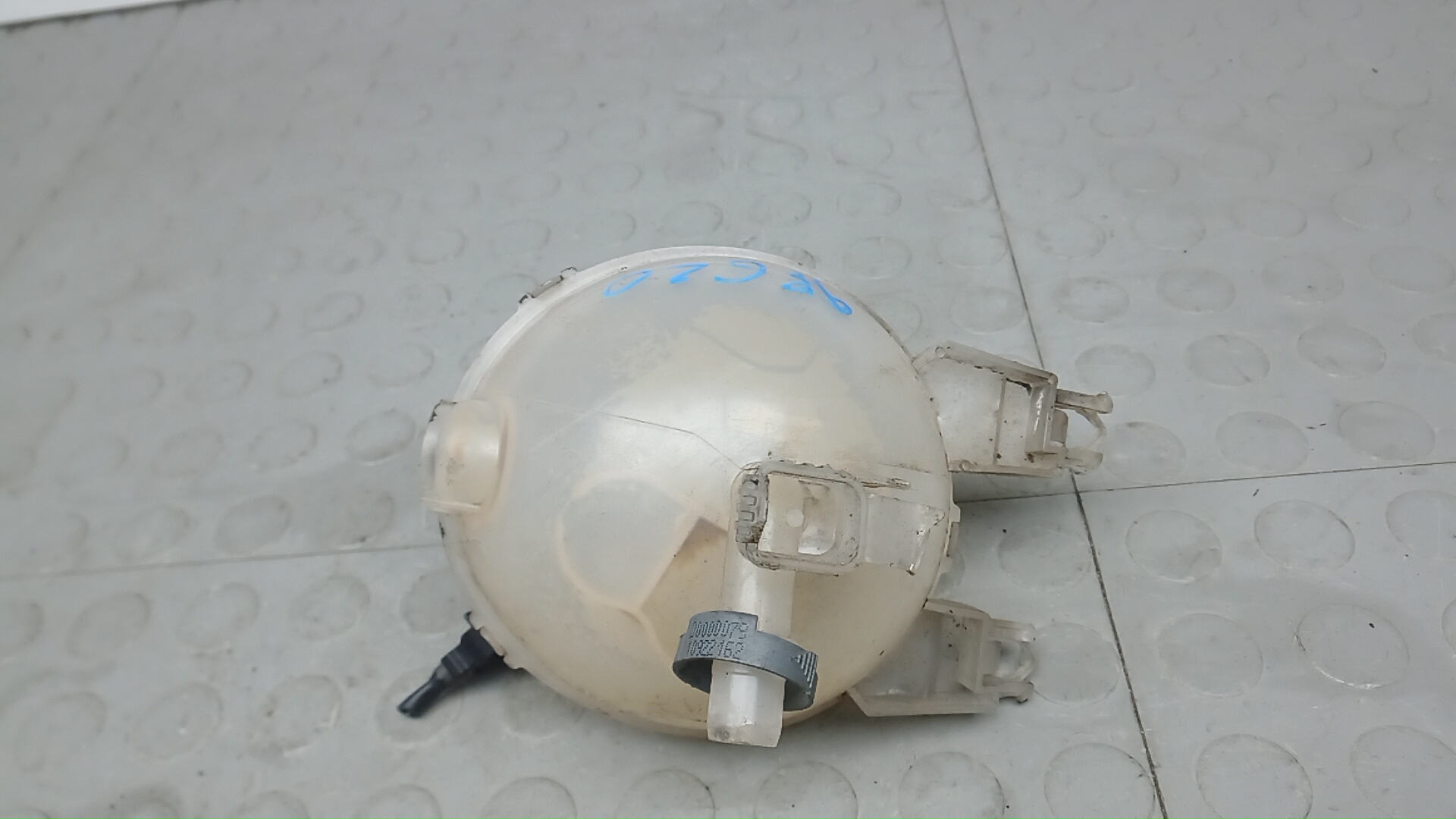 Бачок расширительный