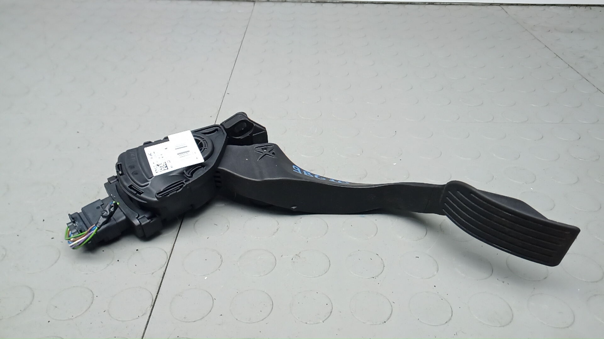 Педаль газа