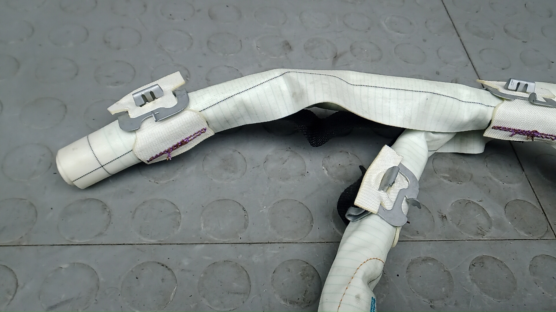 Подушка безопасности боковая (шторка)