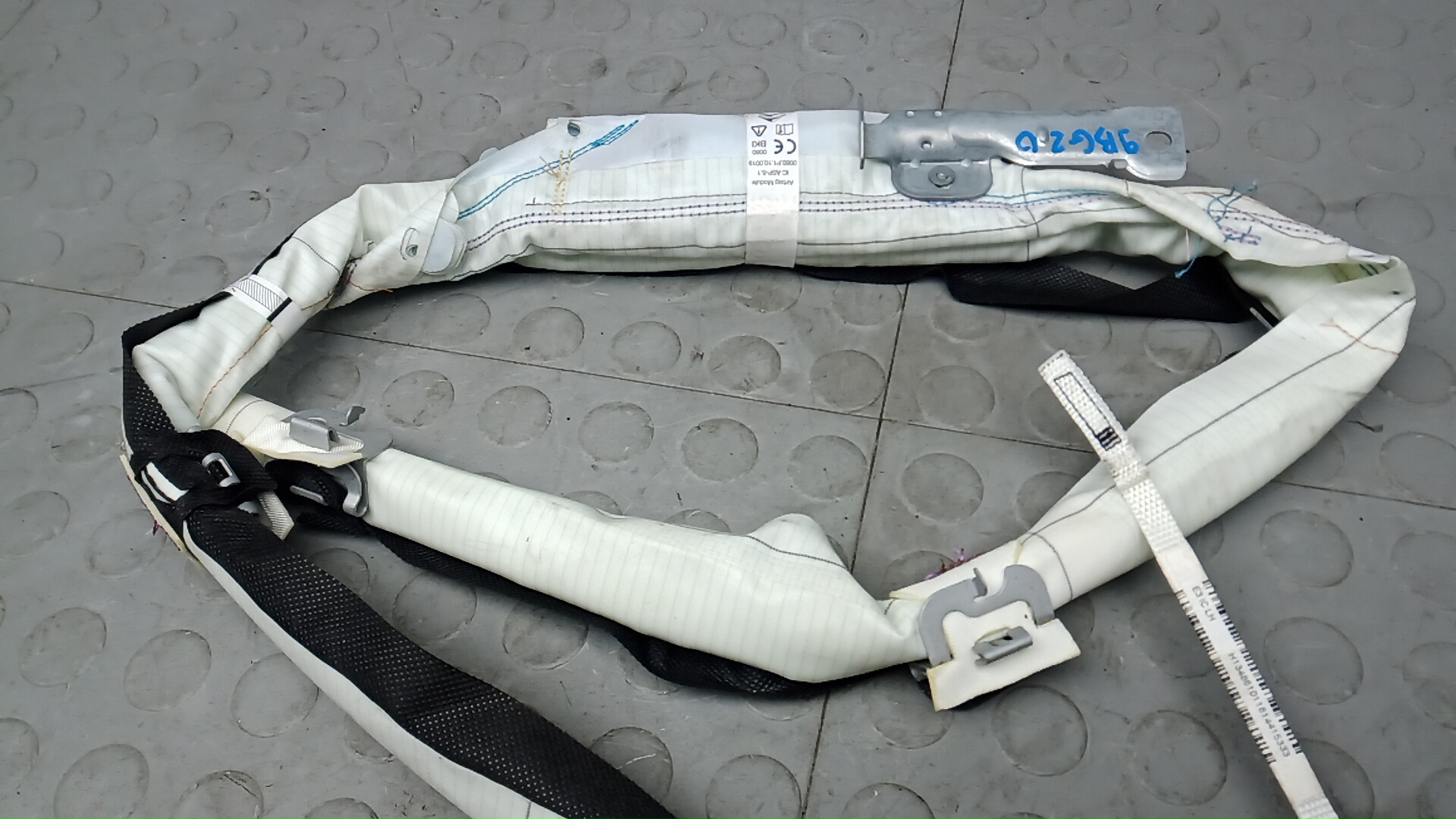 Подушка безопасности боковая (шторка)