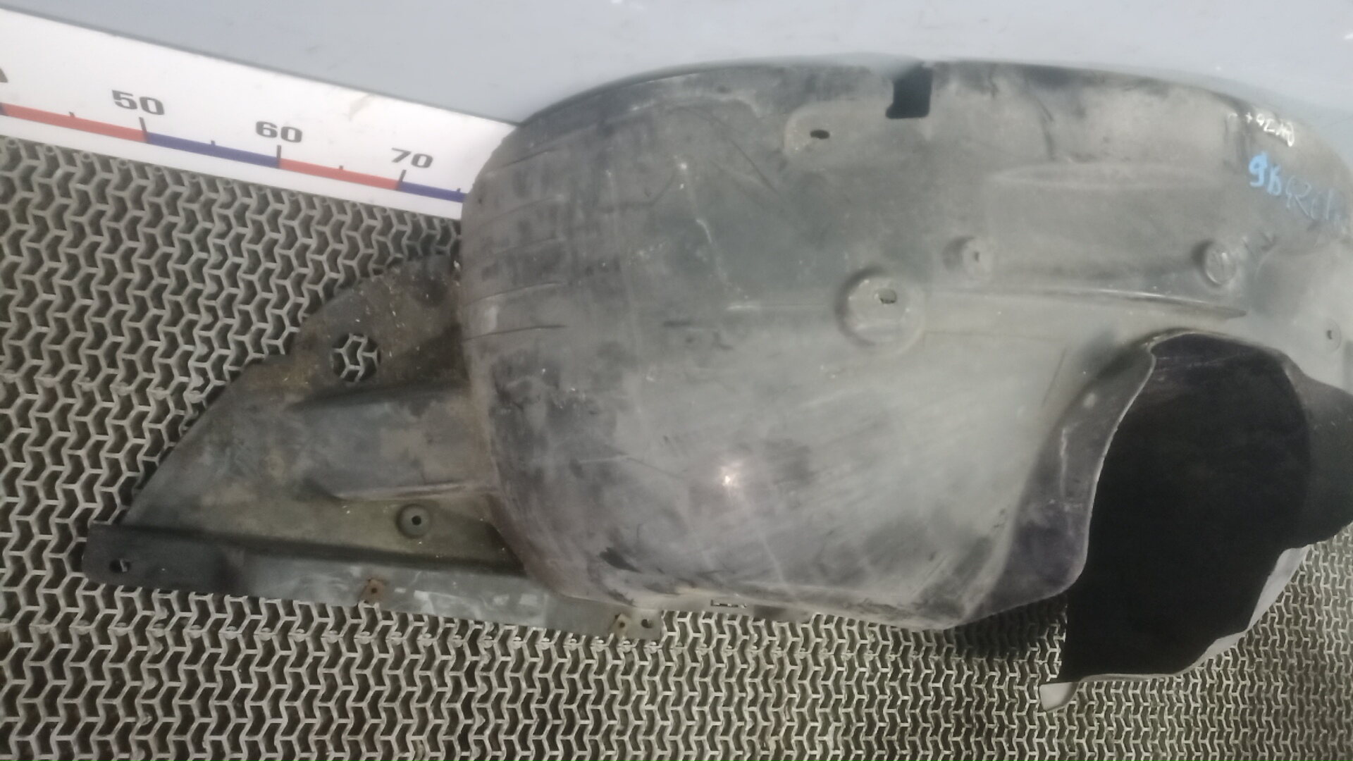 Локер передний правый