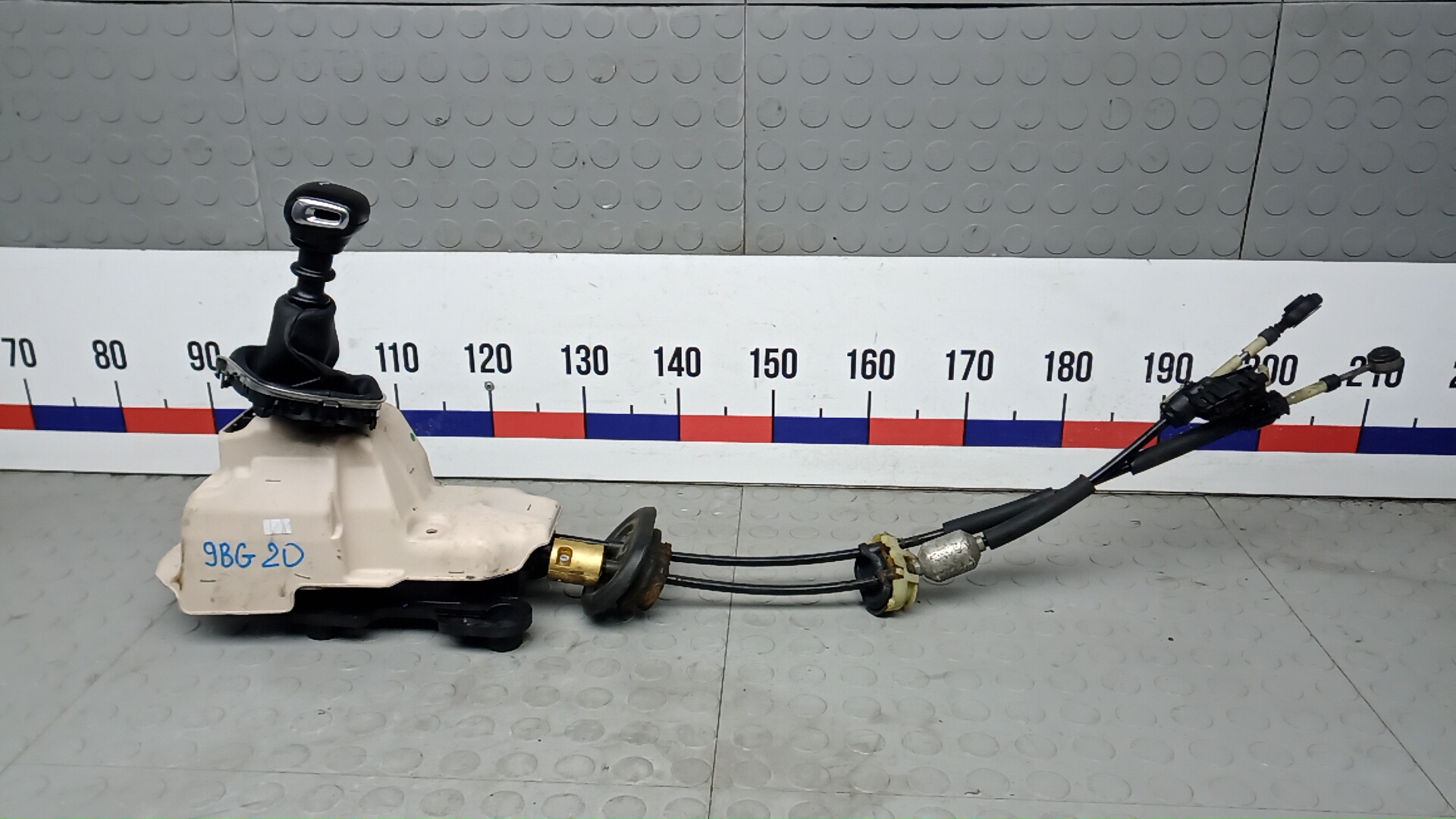 Кулиса МКПП / АКПП