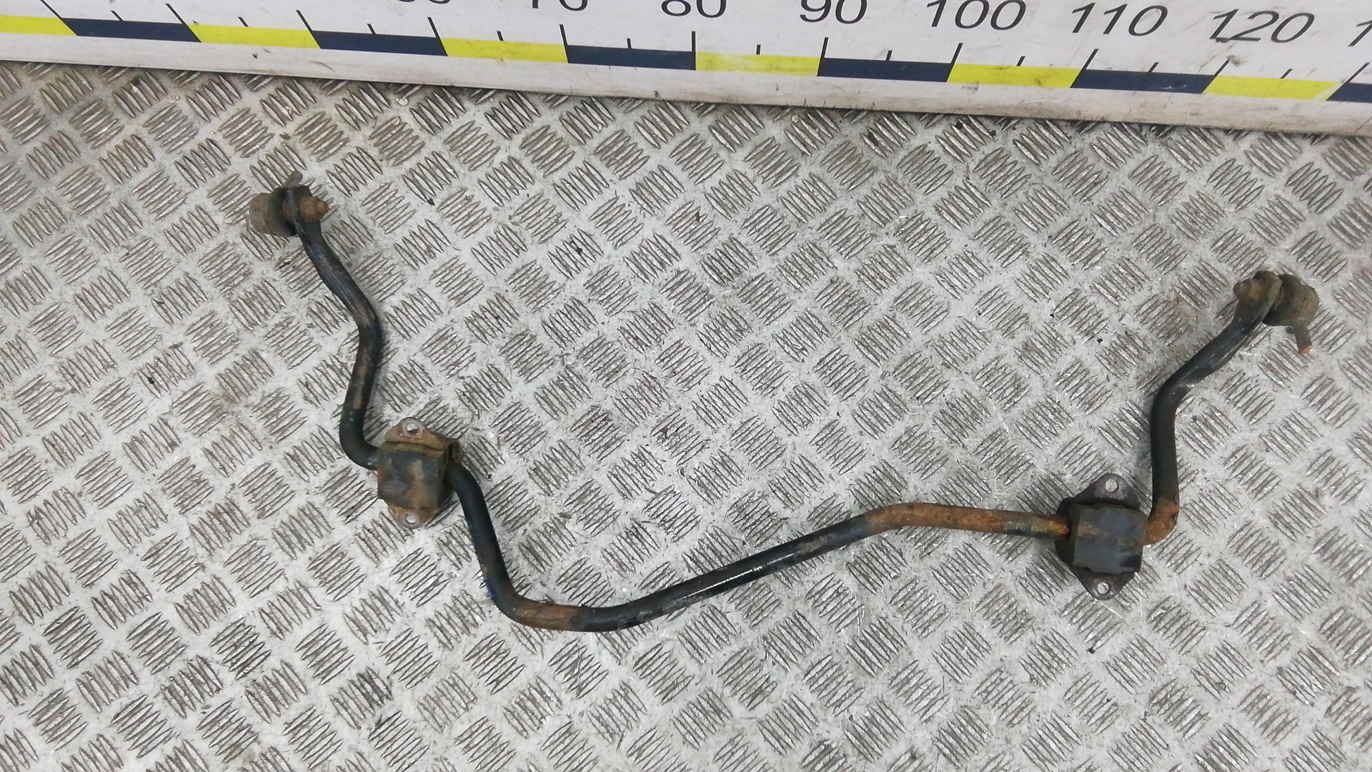 Стабилизатор задний