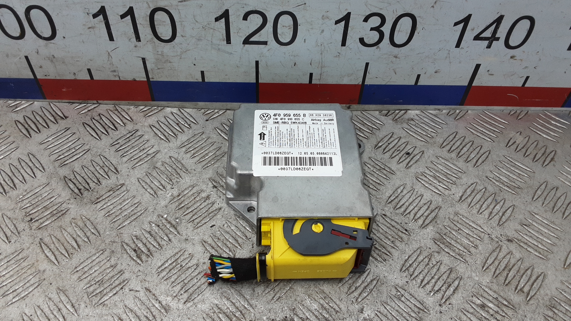 Блок управления подушек безопасности (AIR BAG)