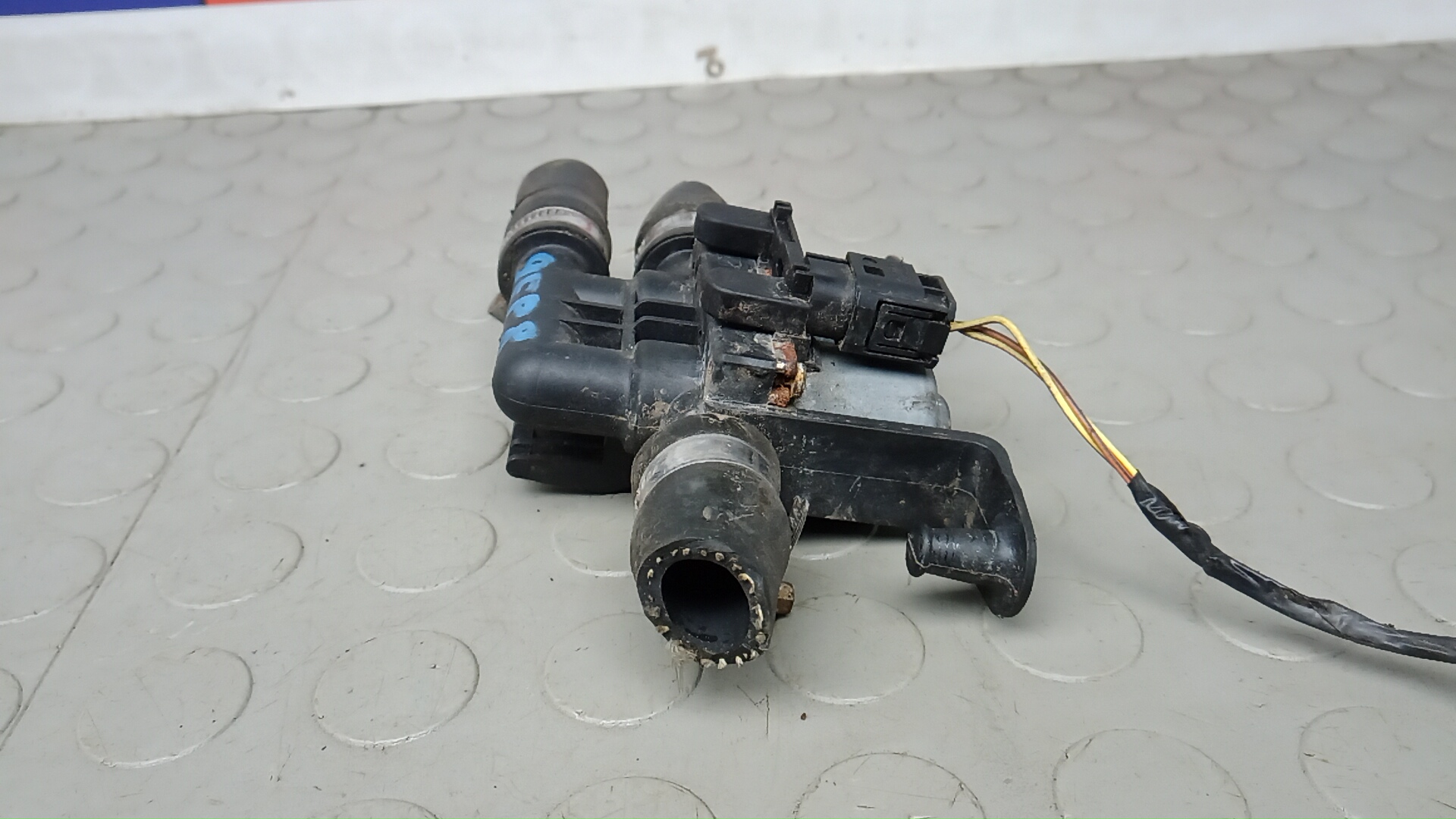 Кран переключающий