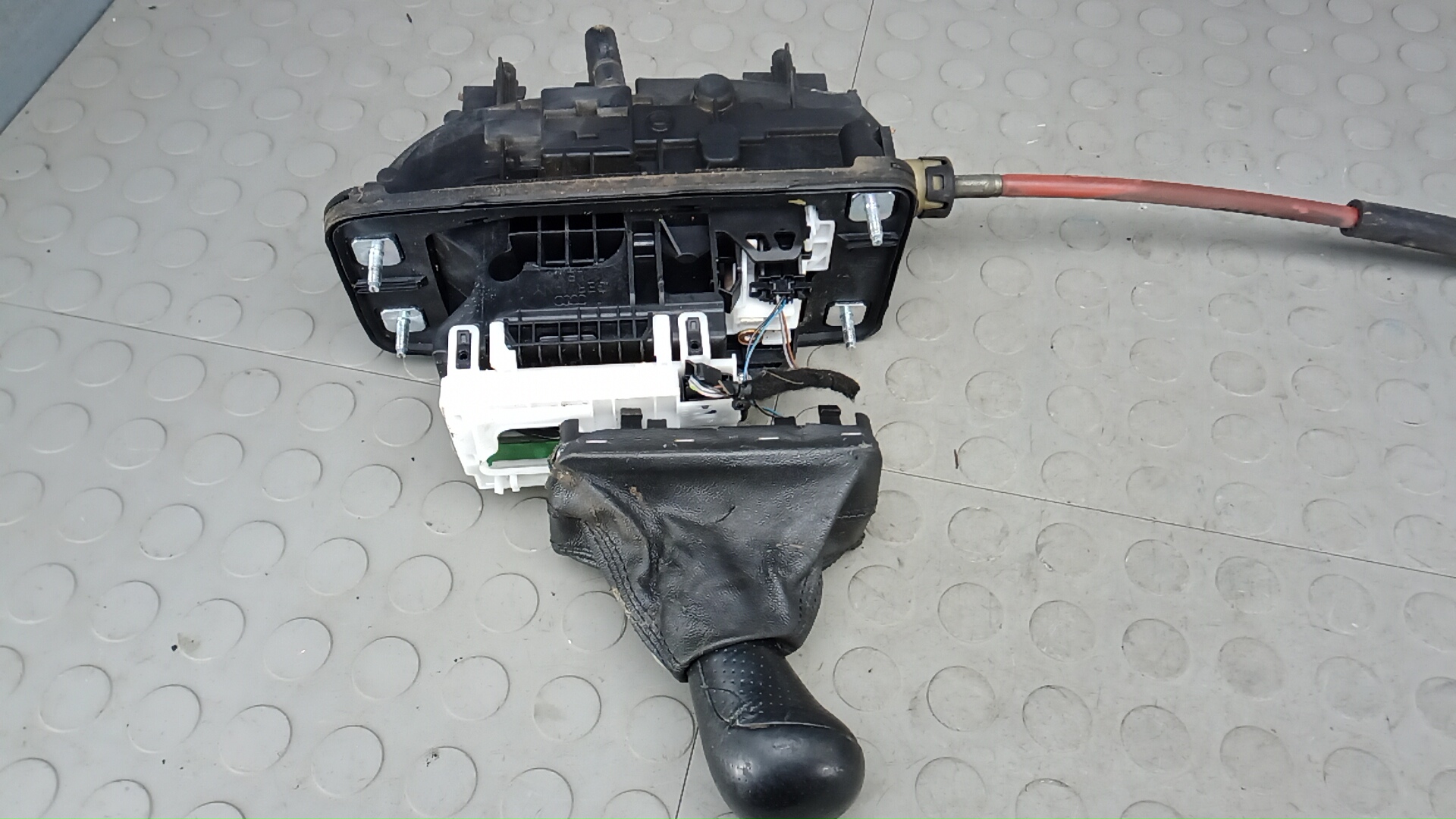 Кулиса МКПП / АКПП