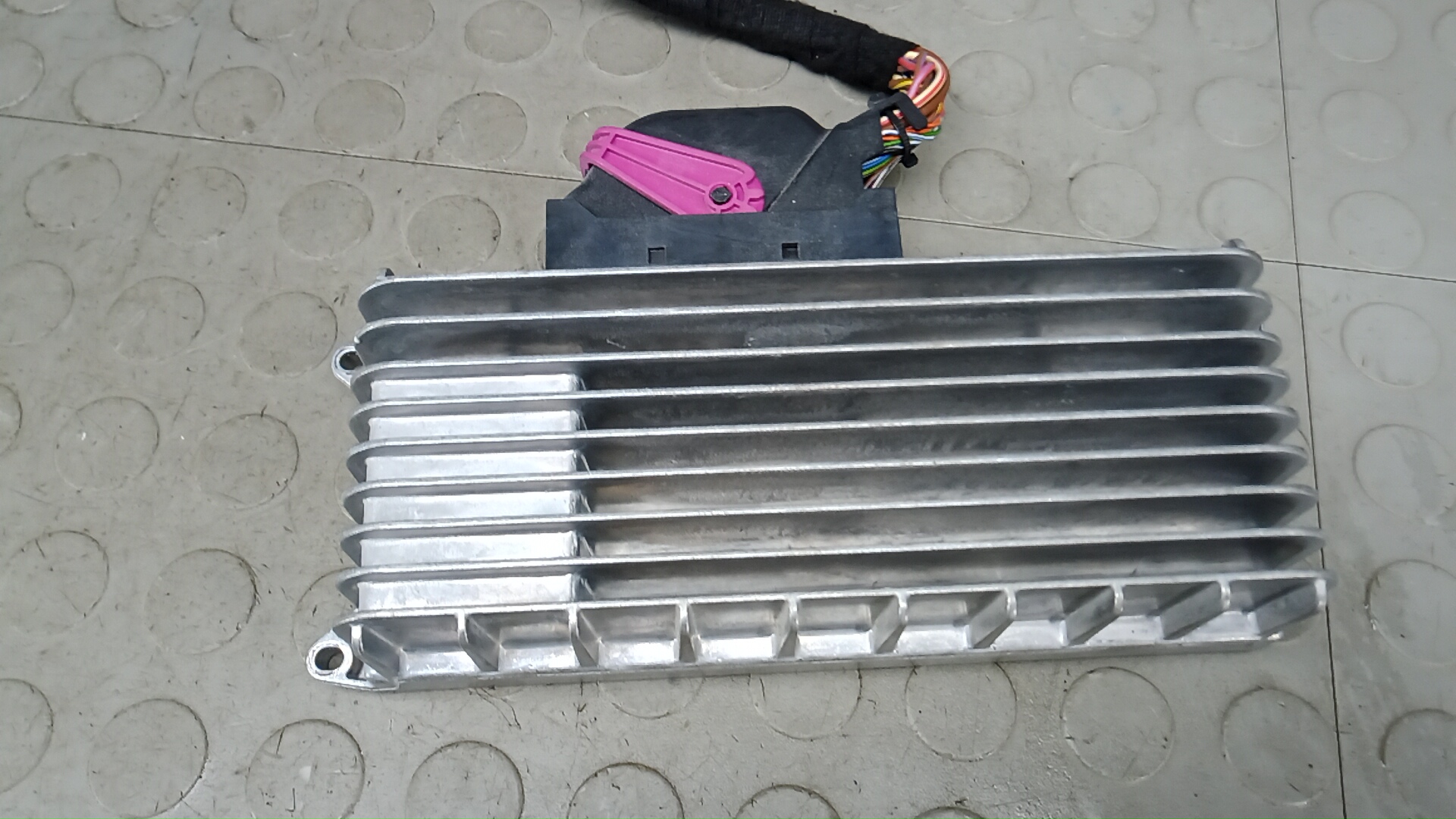 Усилитель акустической системы