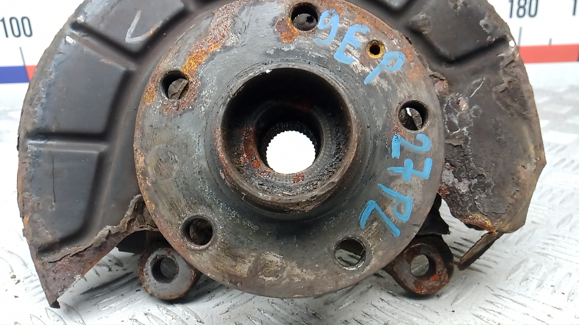 Ступица передняя