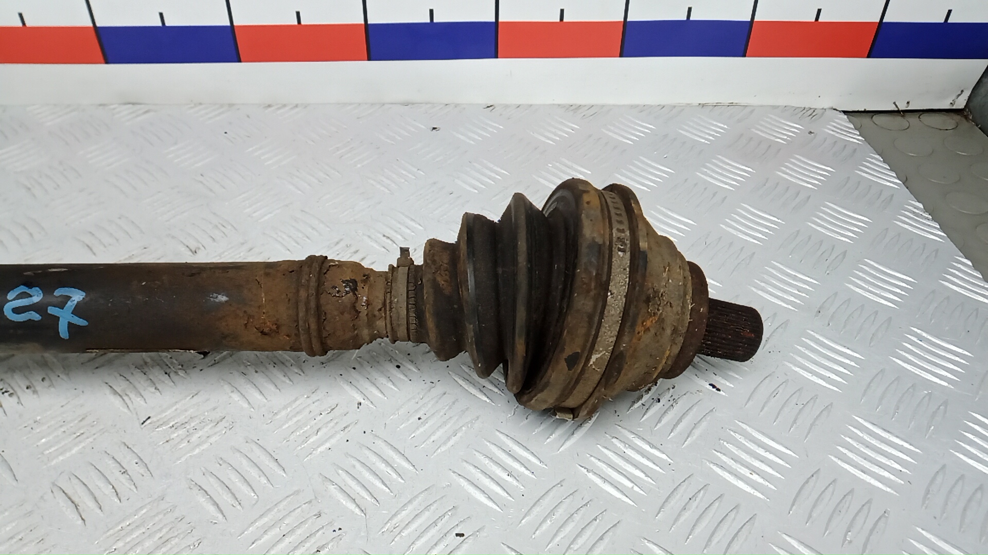 Полуось передняя правая