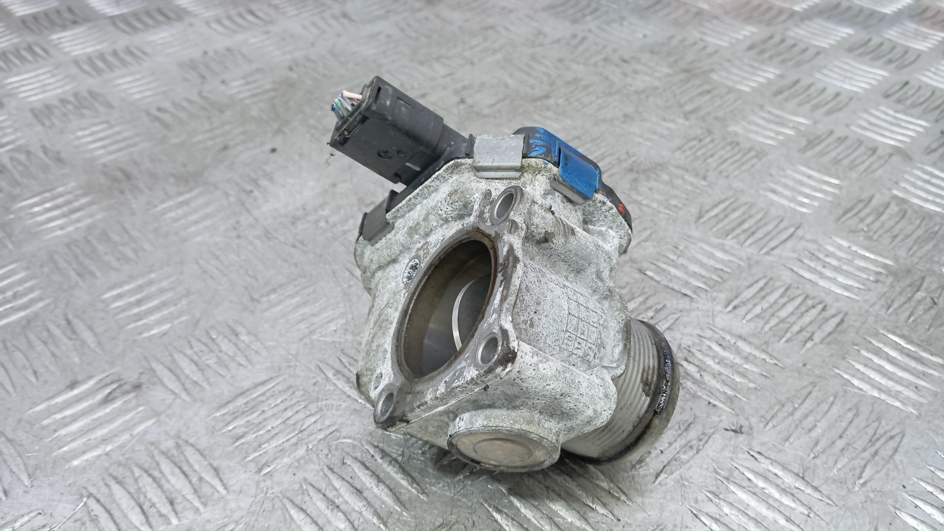 Заслонка дроссельная электрическая