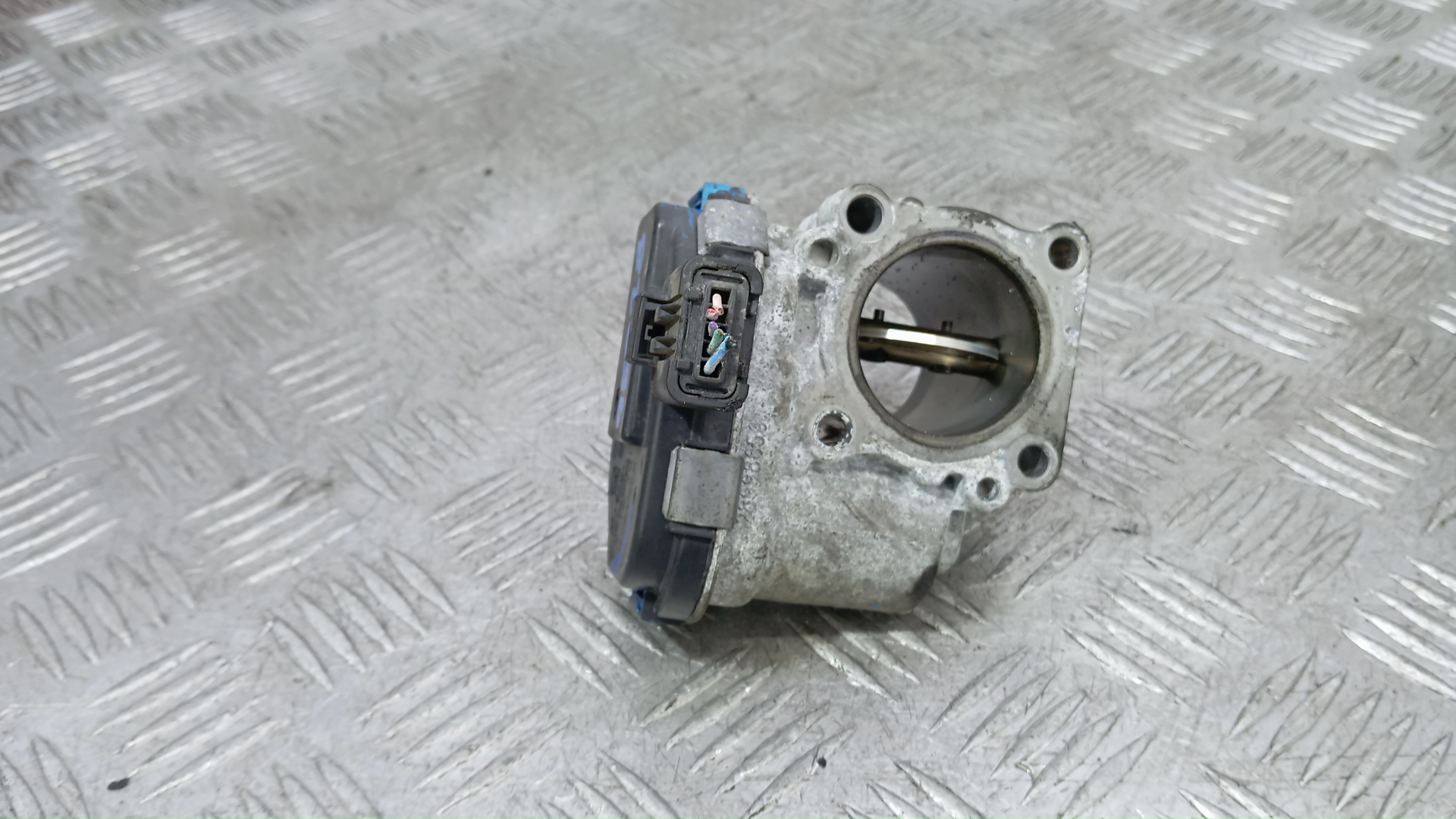 Заслонка дроссельная электрическая