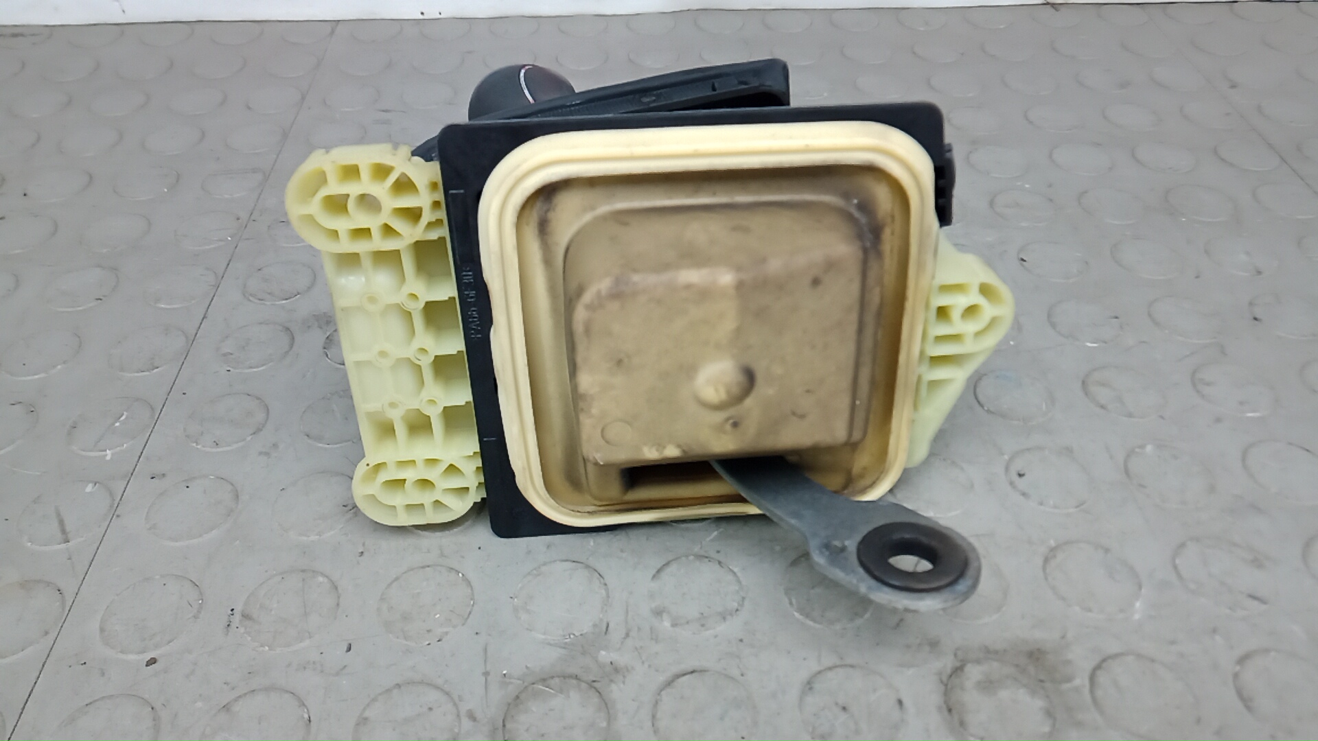 Кулиса МКПП / АКПП