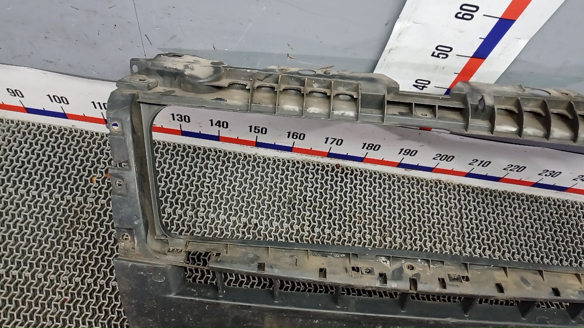 Бампер передний