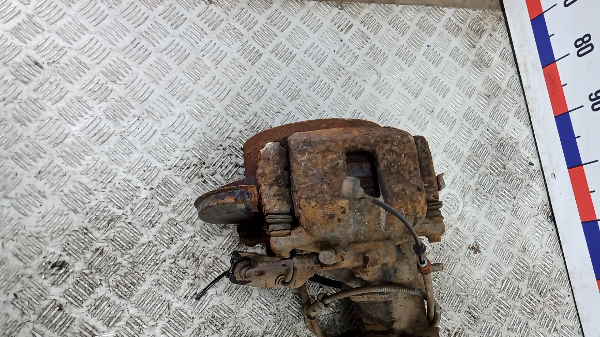 Балка задняя