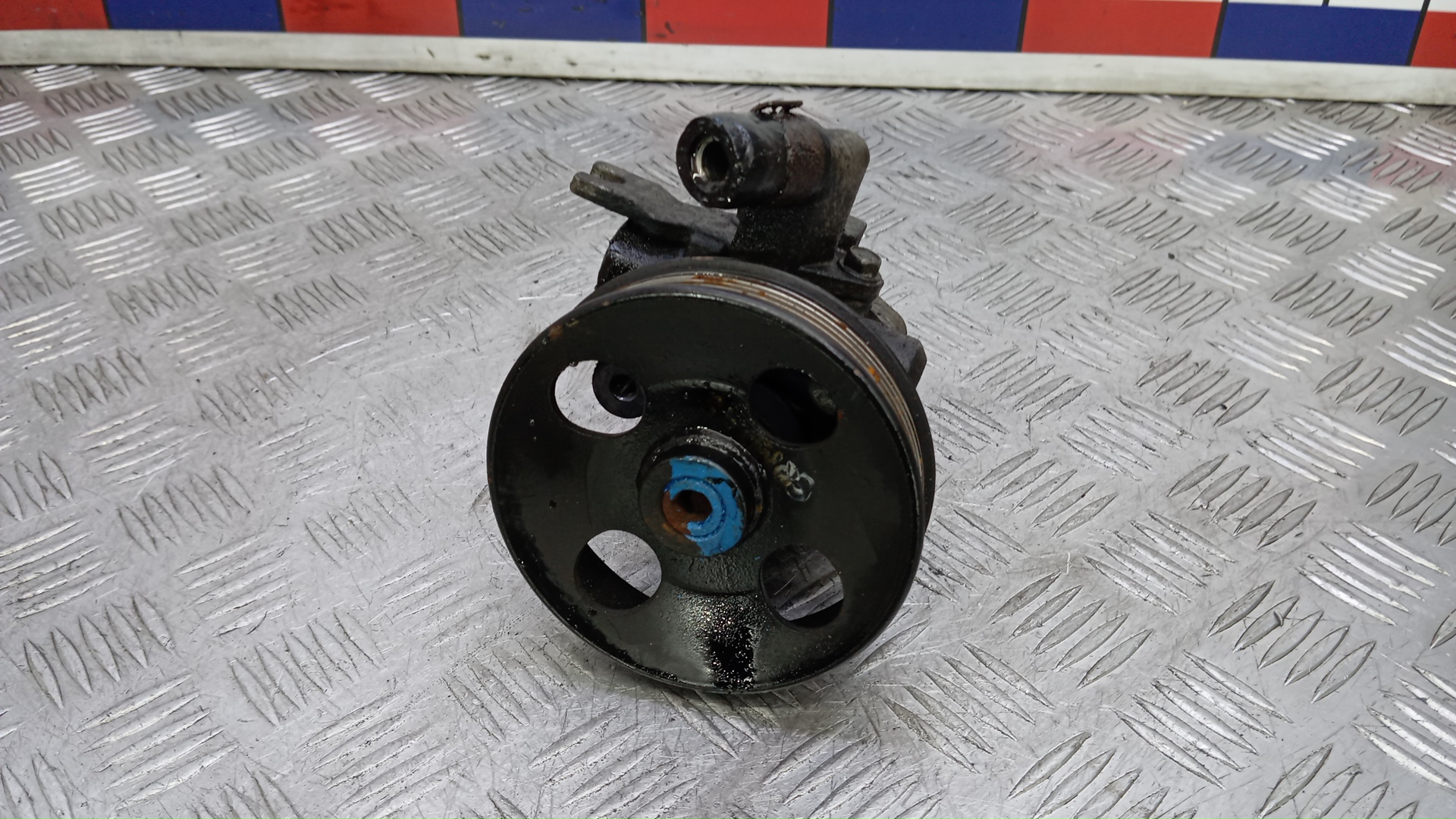 Насос ГУР (гидроусилитель руля)