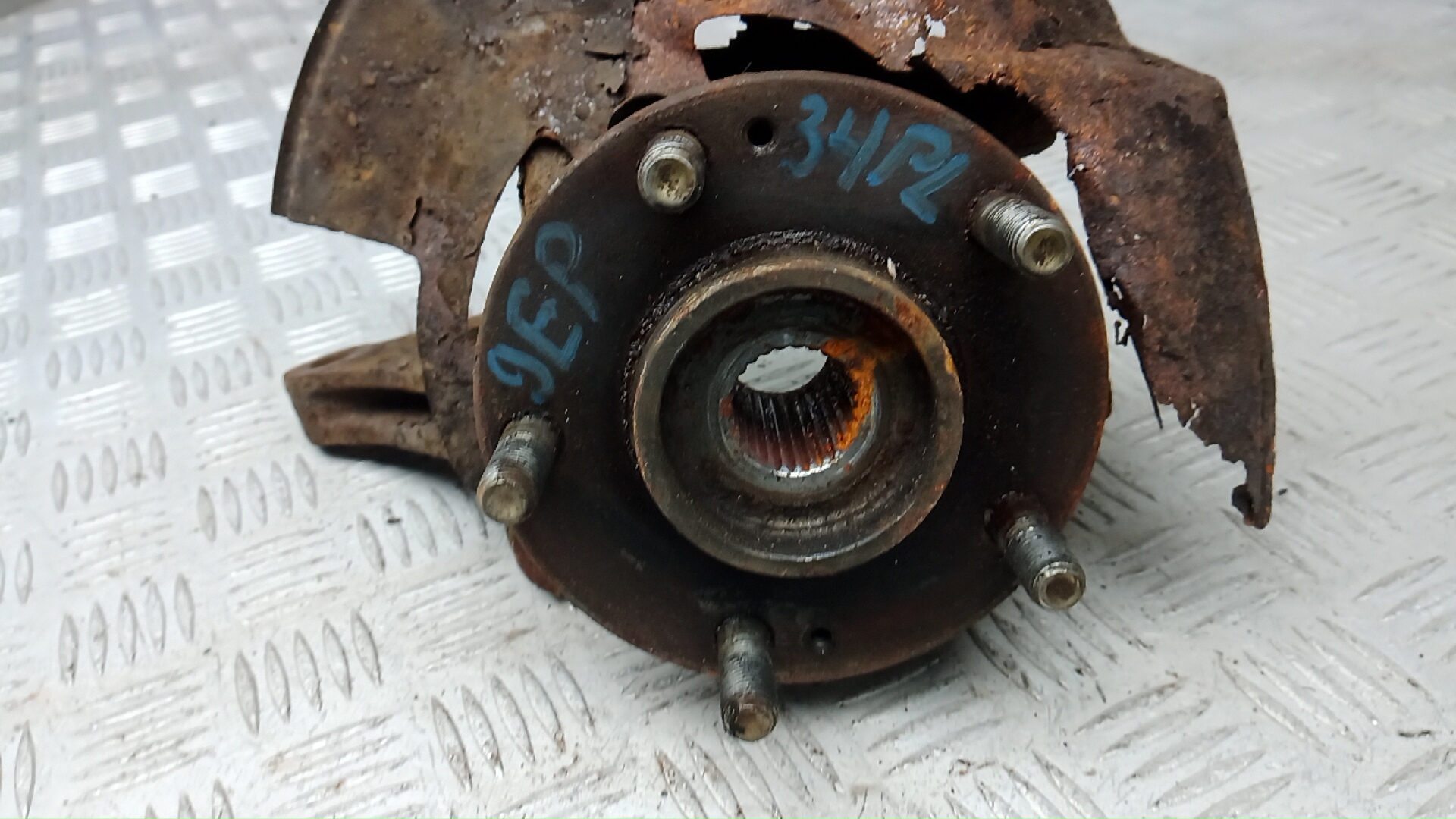 Ступица передняя