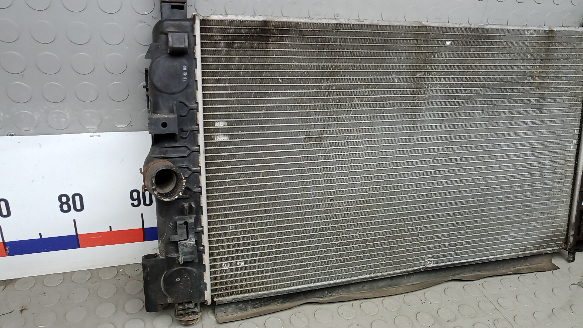 Радиатор охлаждения двигателя основной