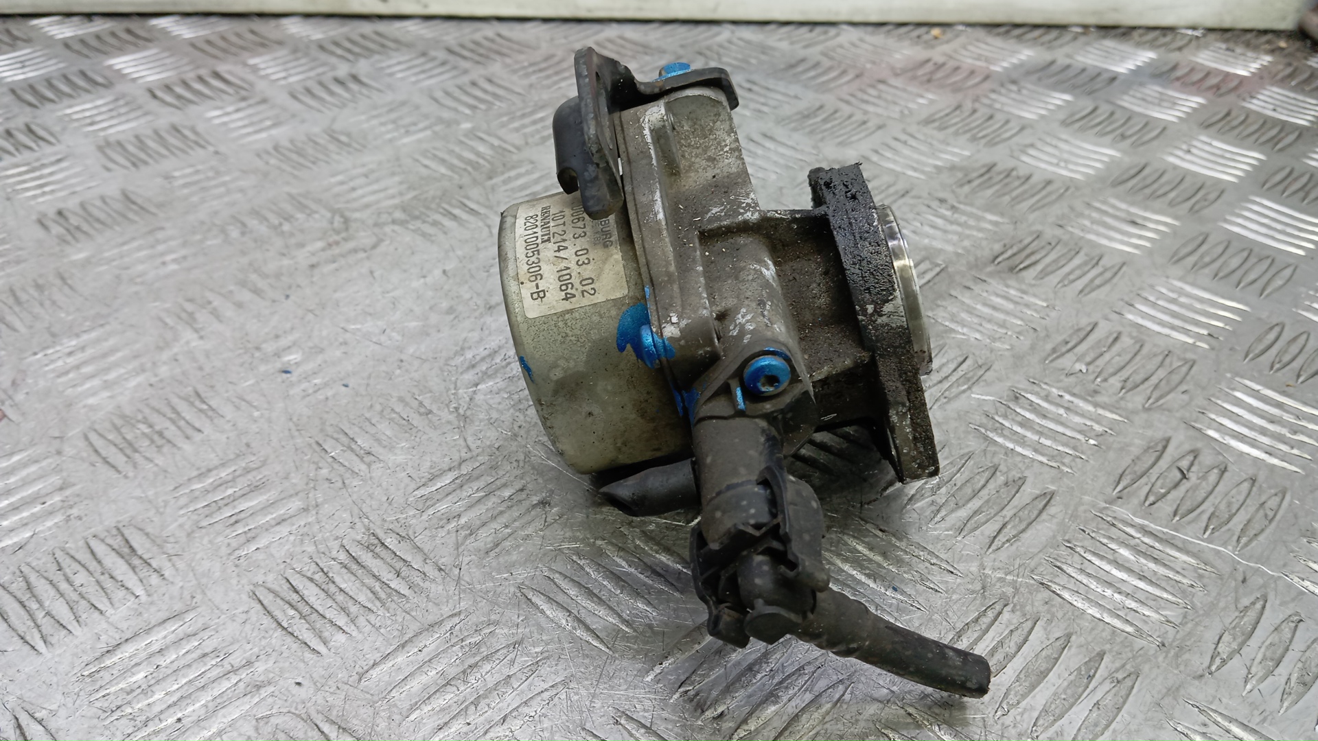 Насос вакуумный