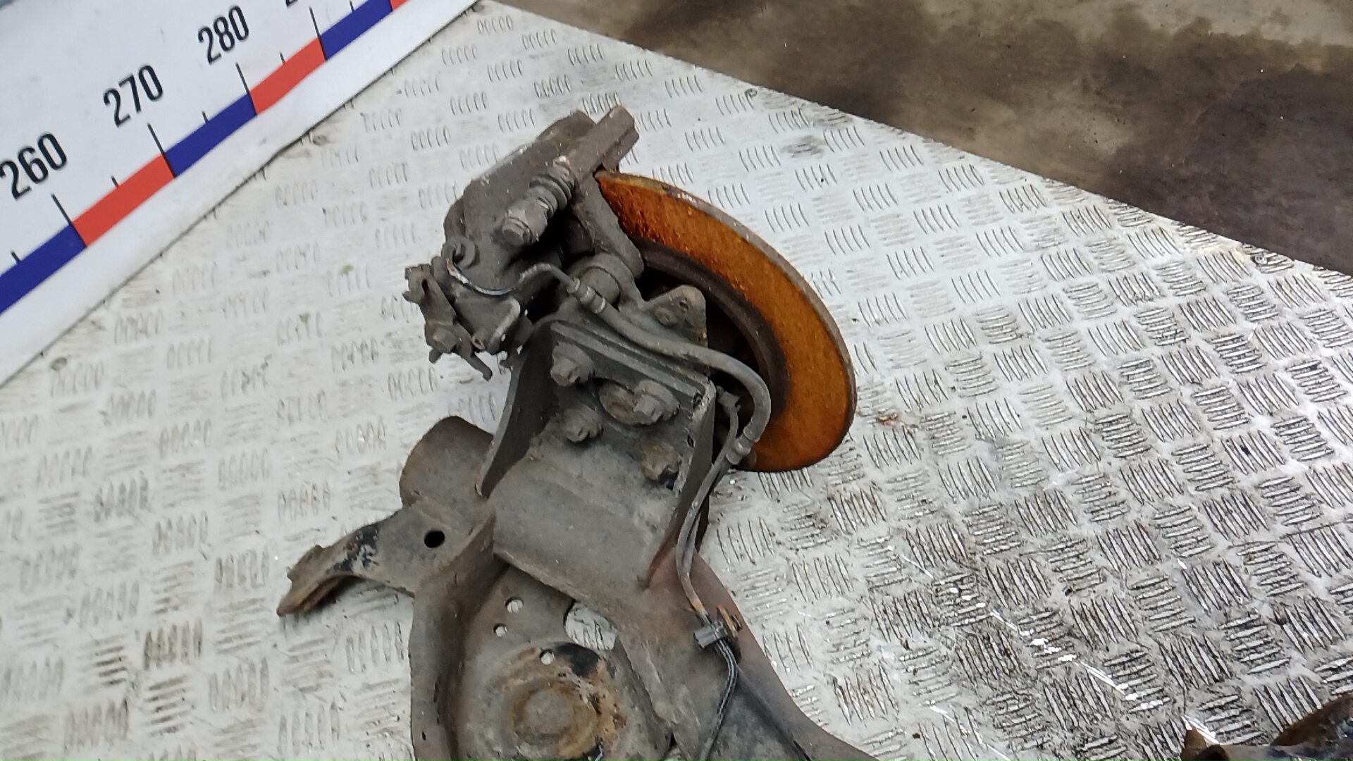 Балка задняя