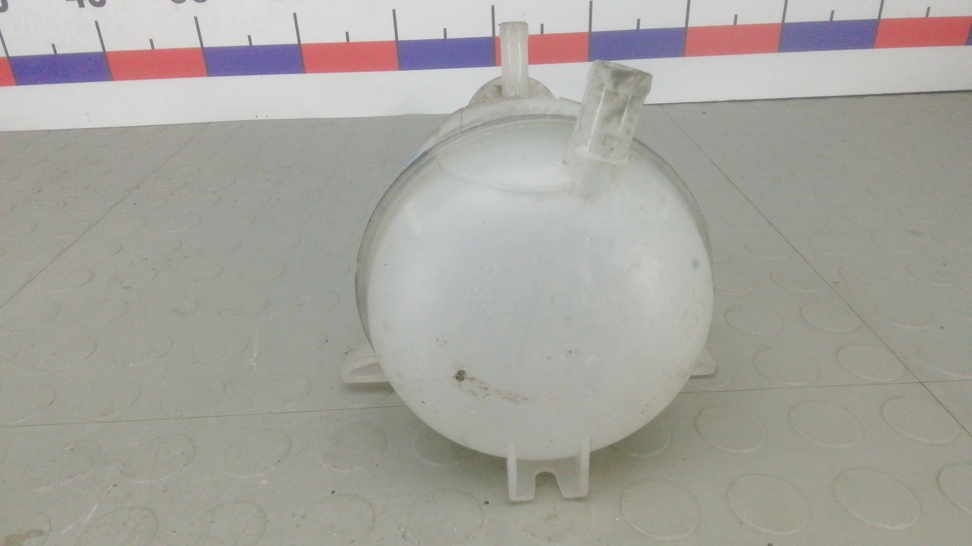 Бачок расширительный