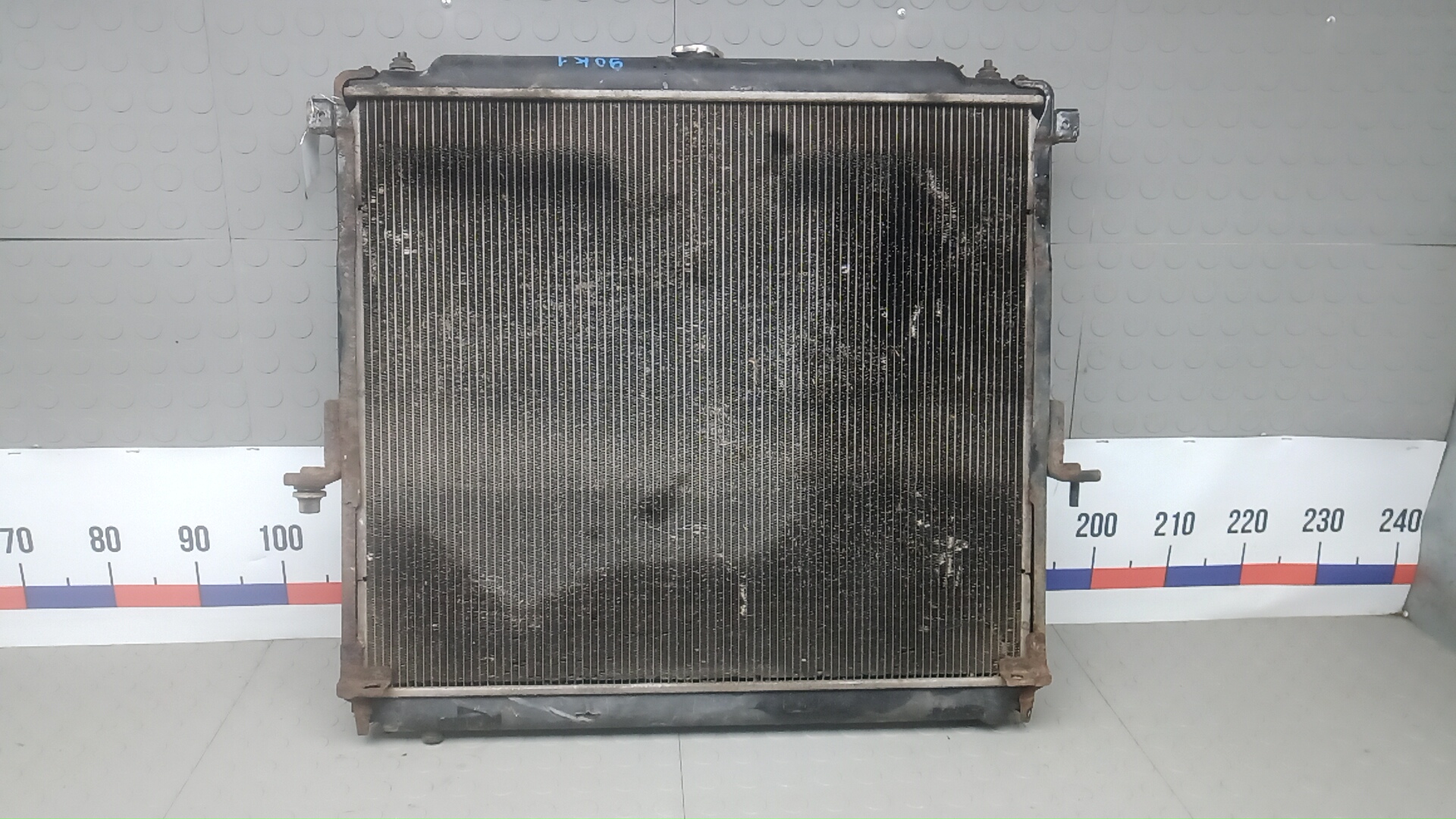 Радиатор охлаждения двигателя основной