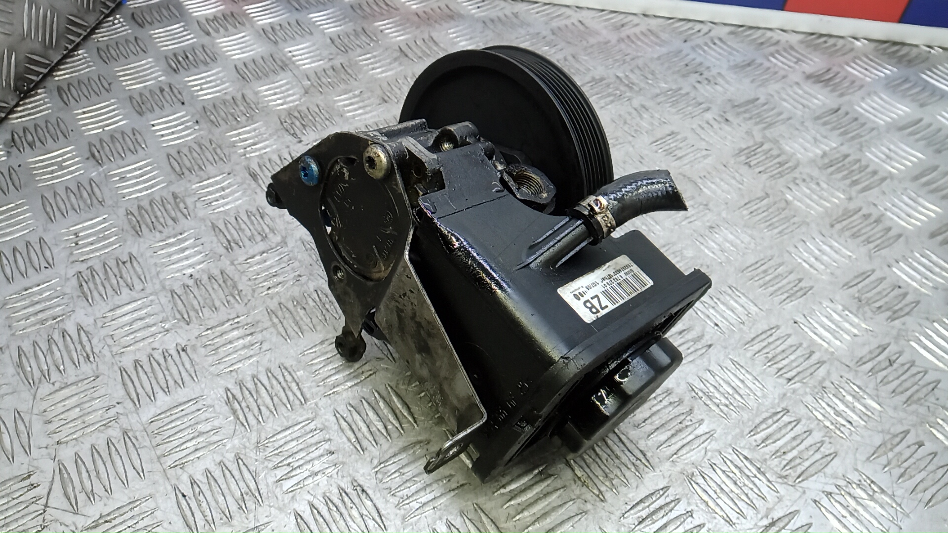 Насос ГУР (гидроусилитель руля)