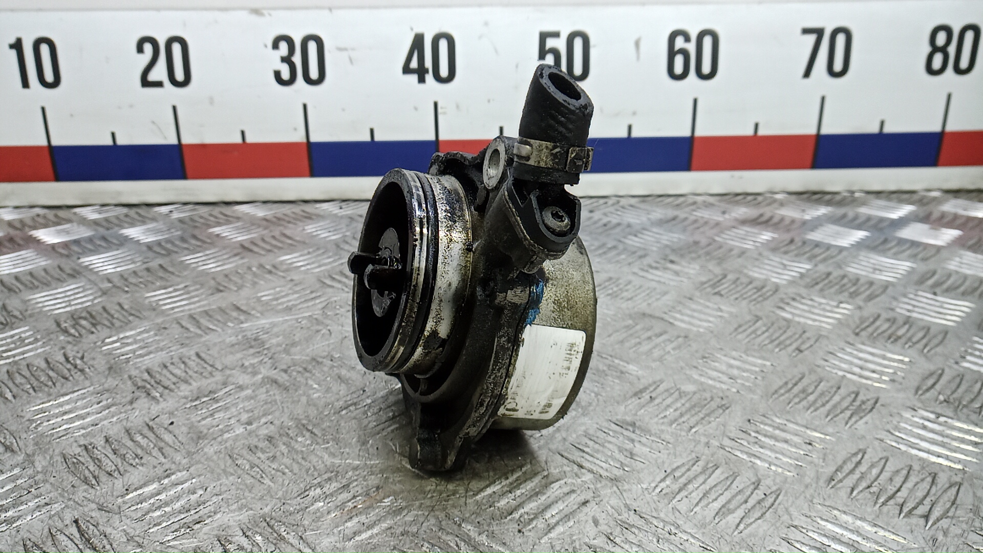 Насос вакуумный