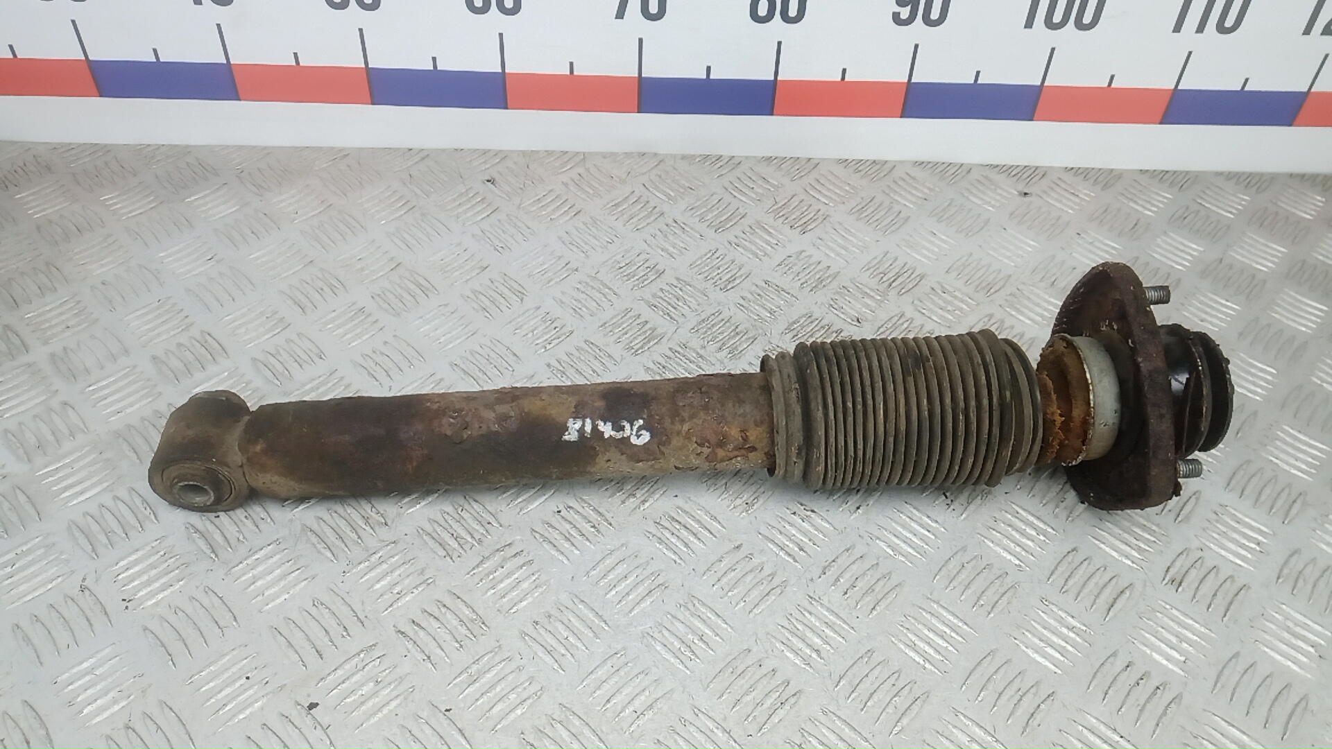 Амортизатор задний (стойка)