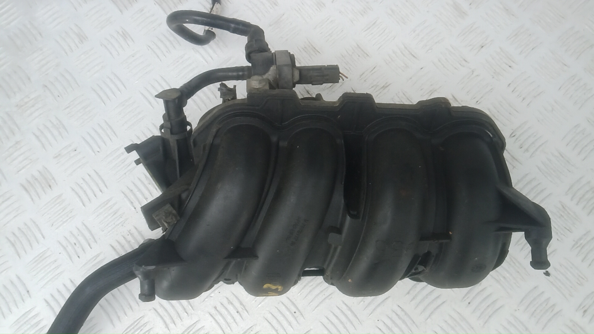 Коллектор впускной