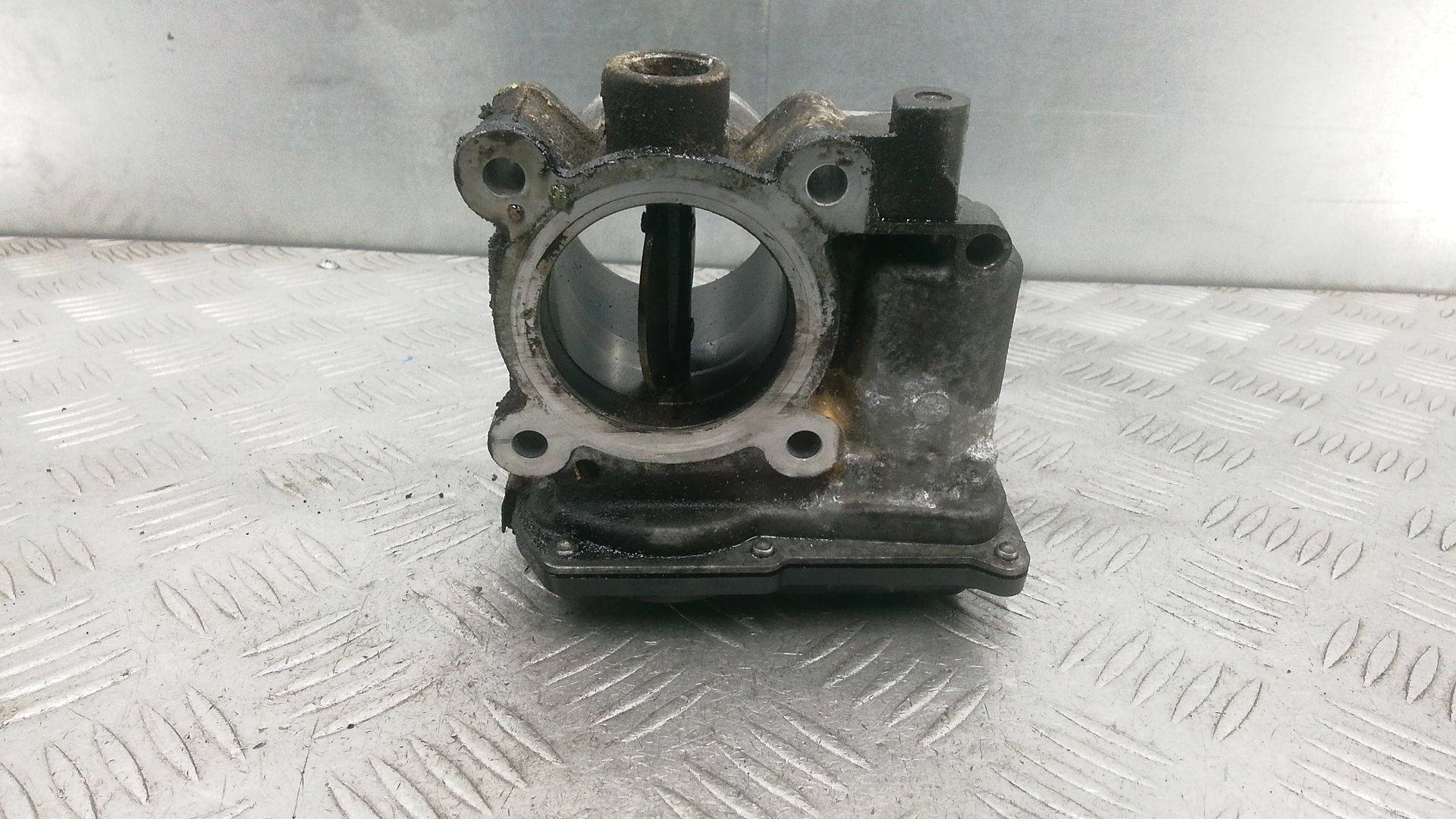 Заслонка дроссельная электрическая