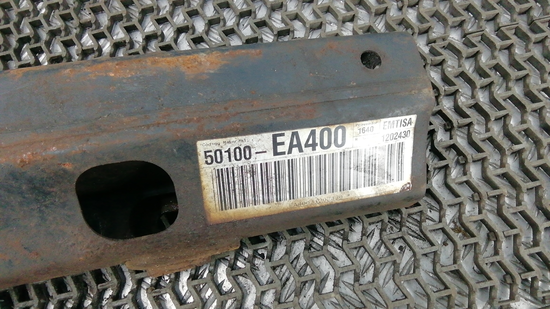 Кронштейн усилителя переднего бампера