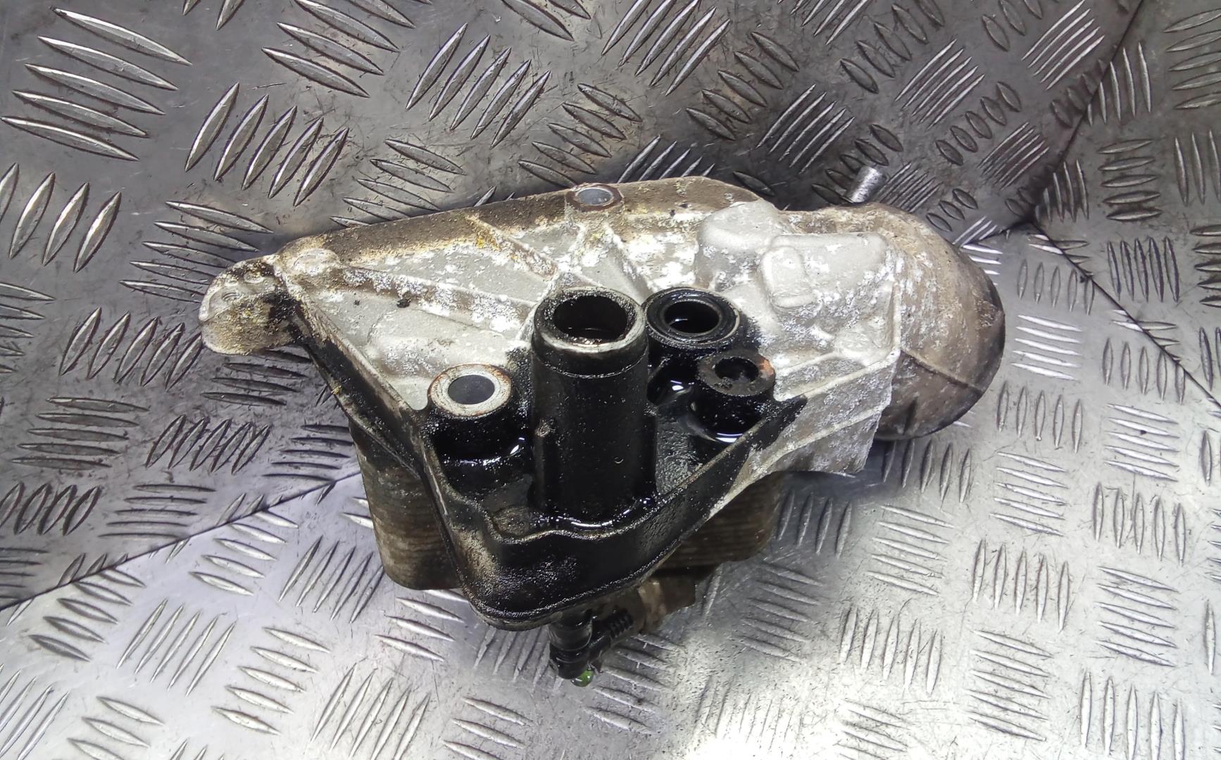 Корпус масляного фильтра