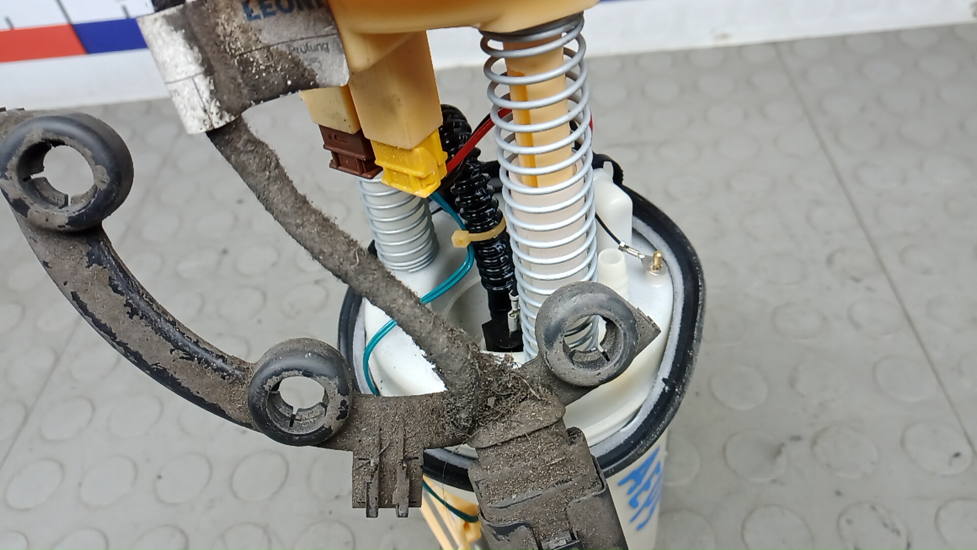 Насос топливный электрический