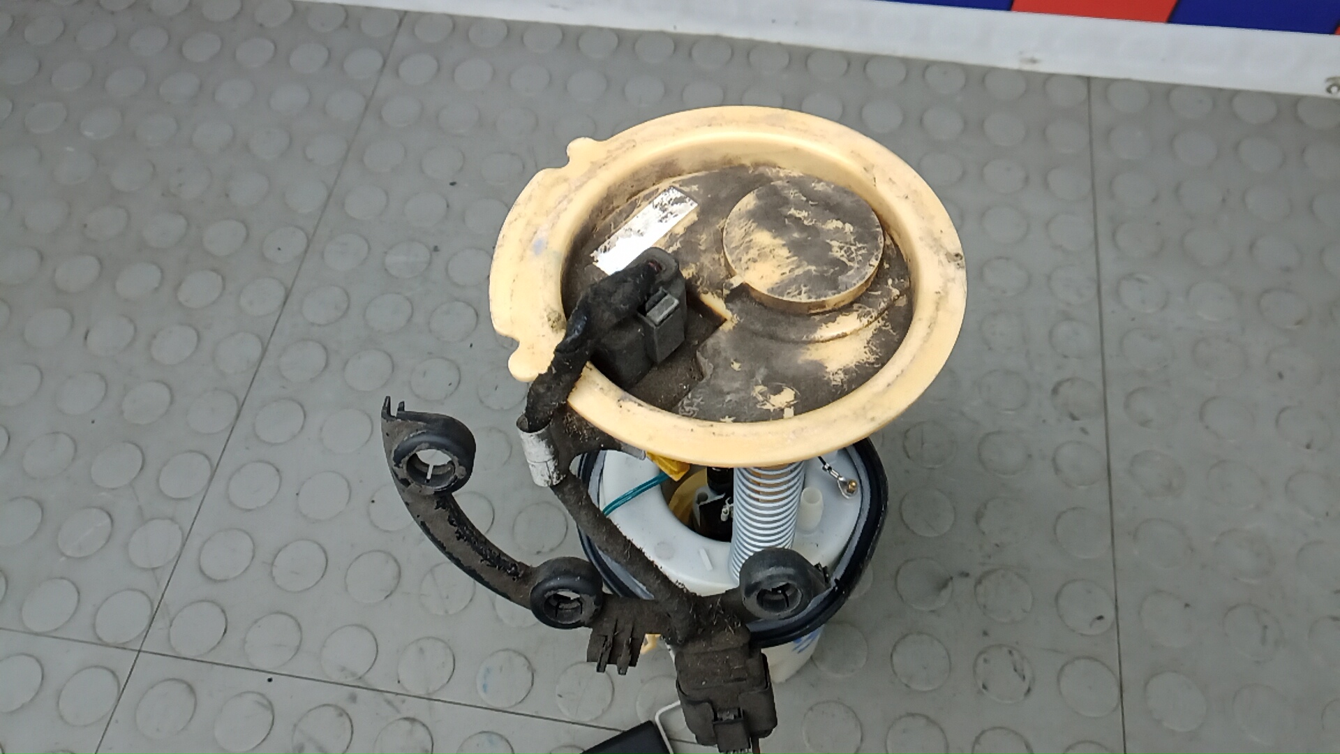 Насос топливный электрический