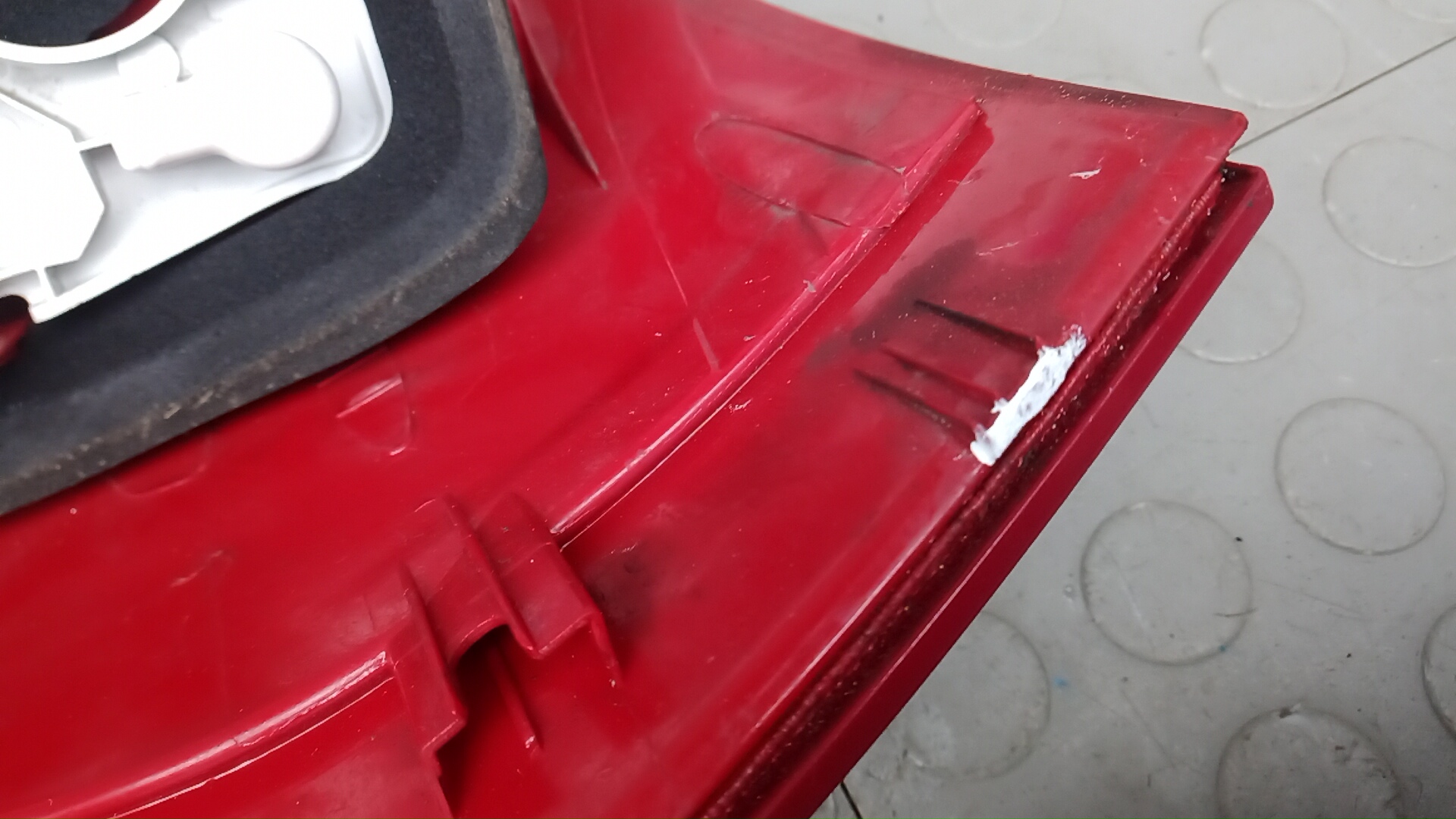 Фонарь задний левый