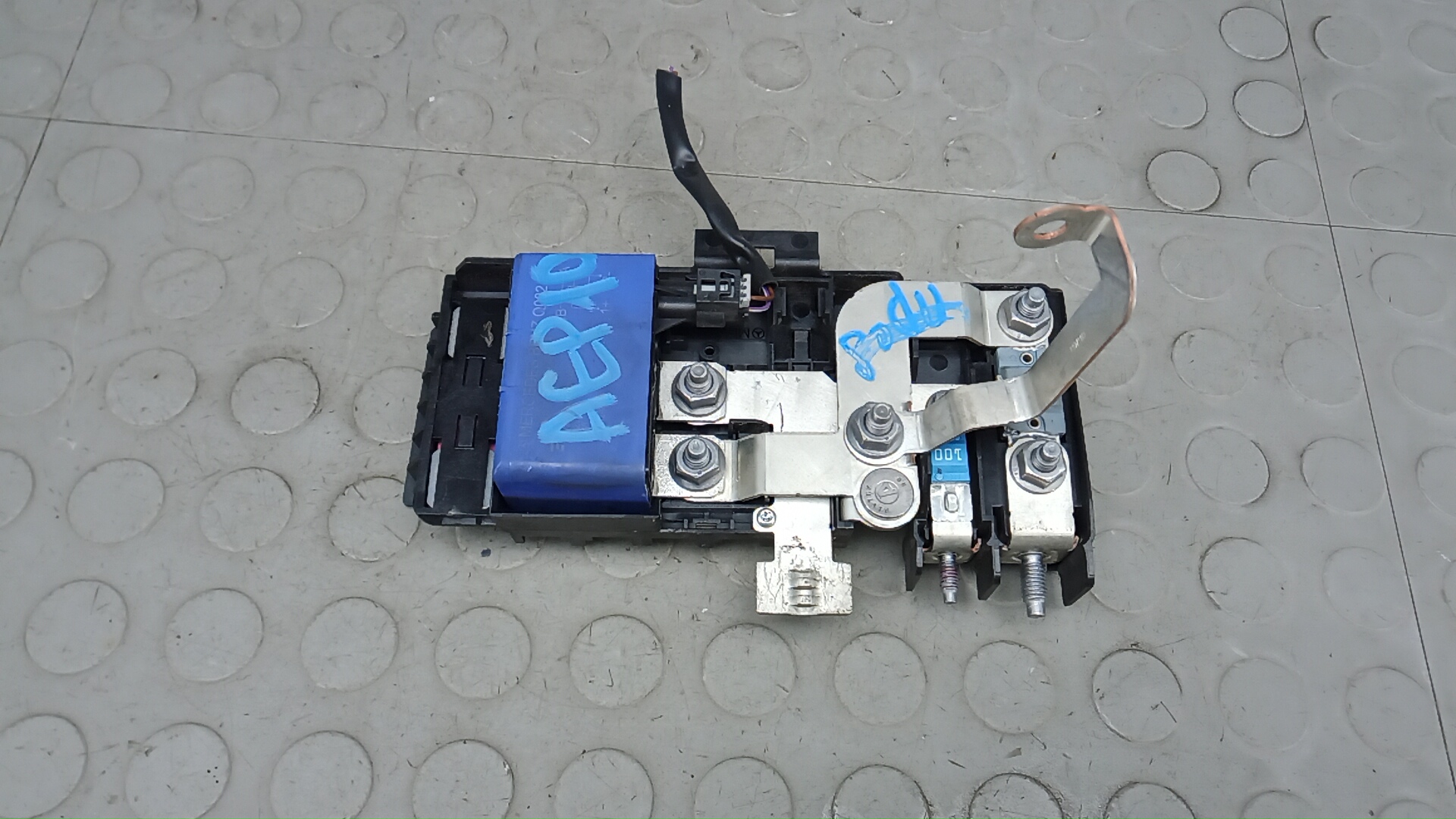 Блок предохранителей