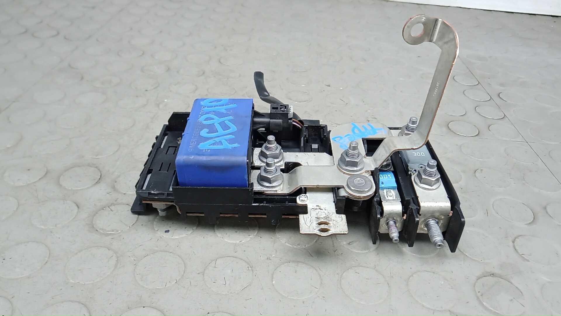 Блок предохранителей