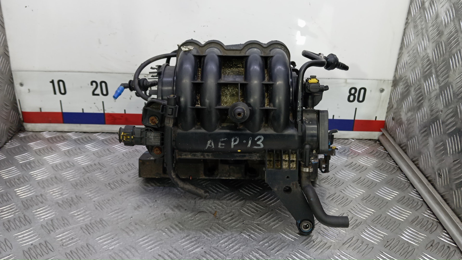 Коллектор впускной