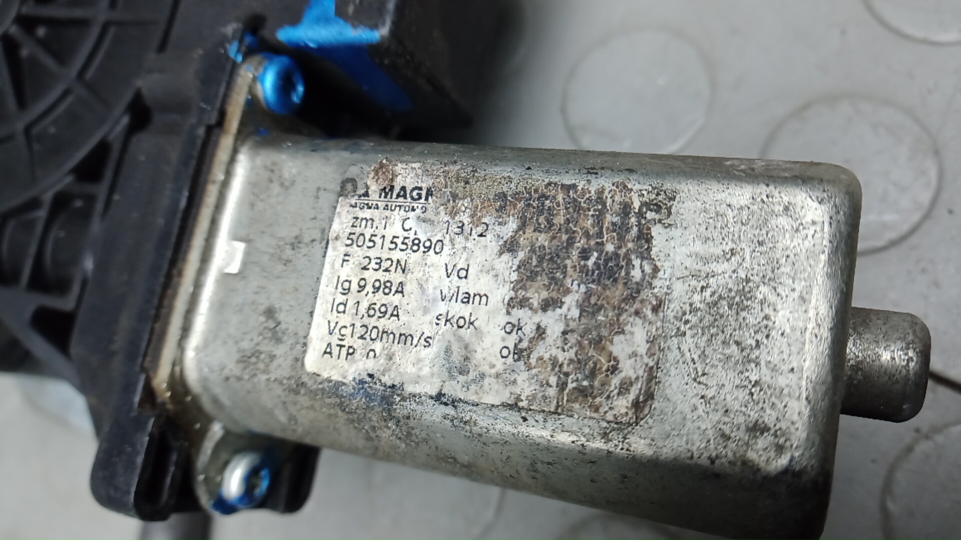 Стеклоподъемник электр. передний правый