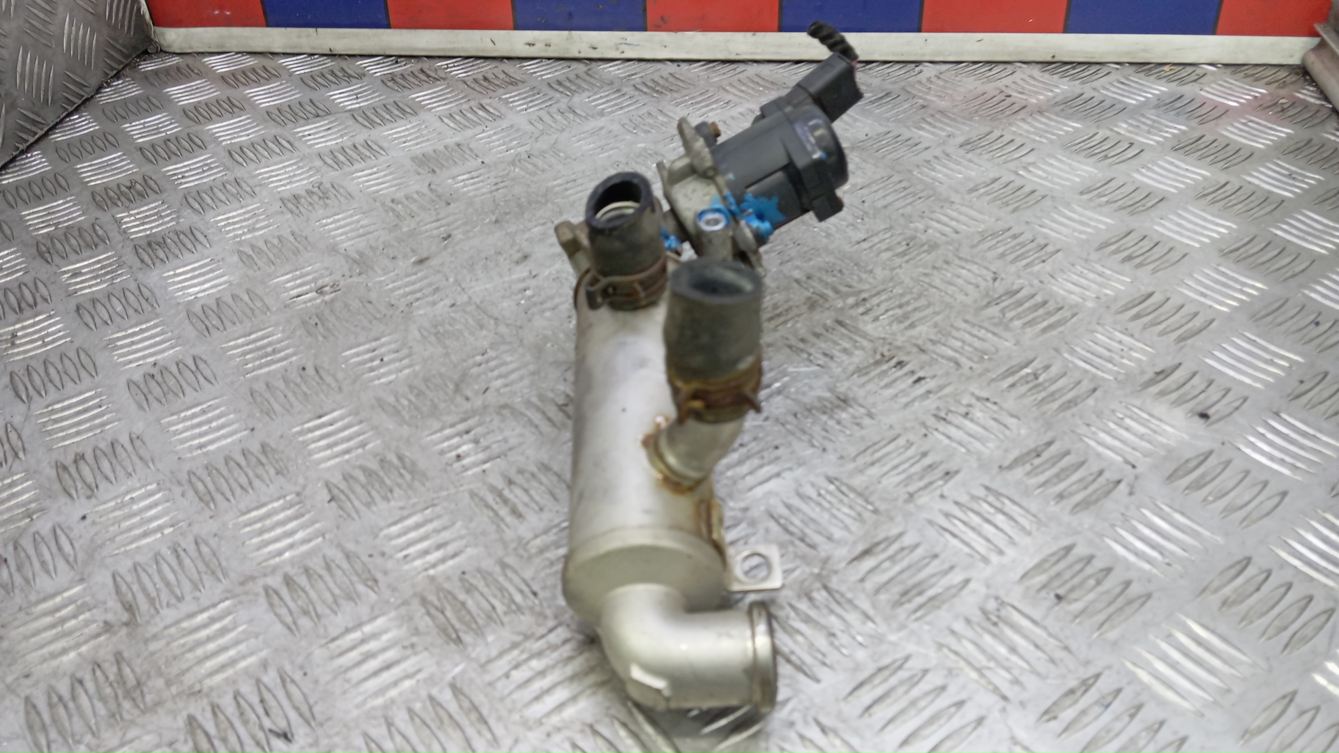 Клапан рециркуляции выхлопных газов (EGR)