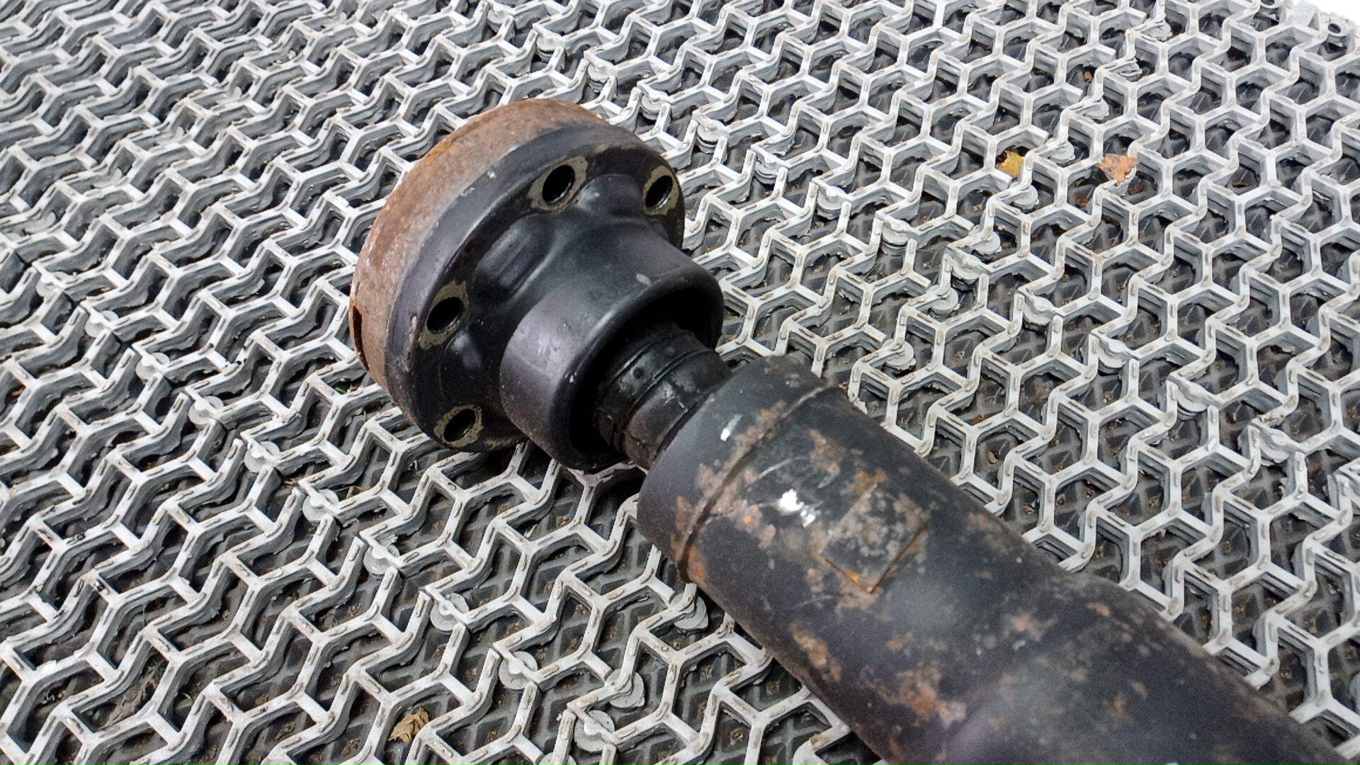 Вал карданный