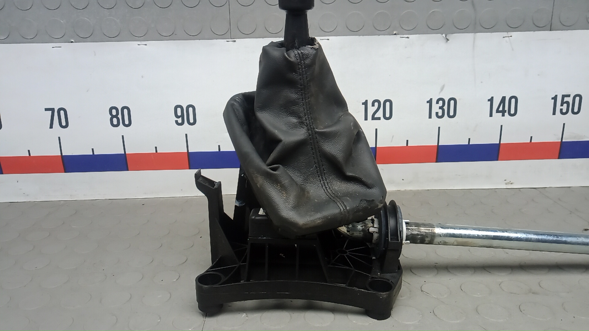 Кулиса МКПП / АКПП