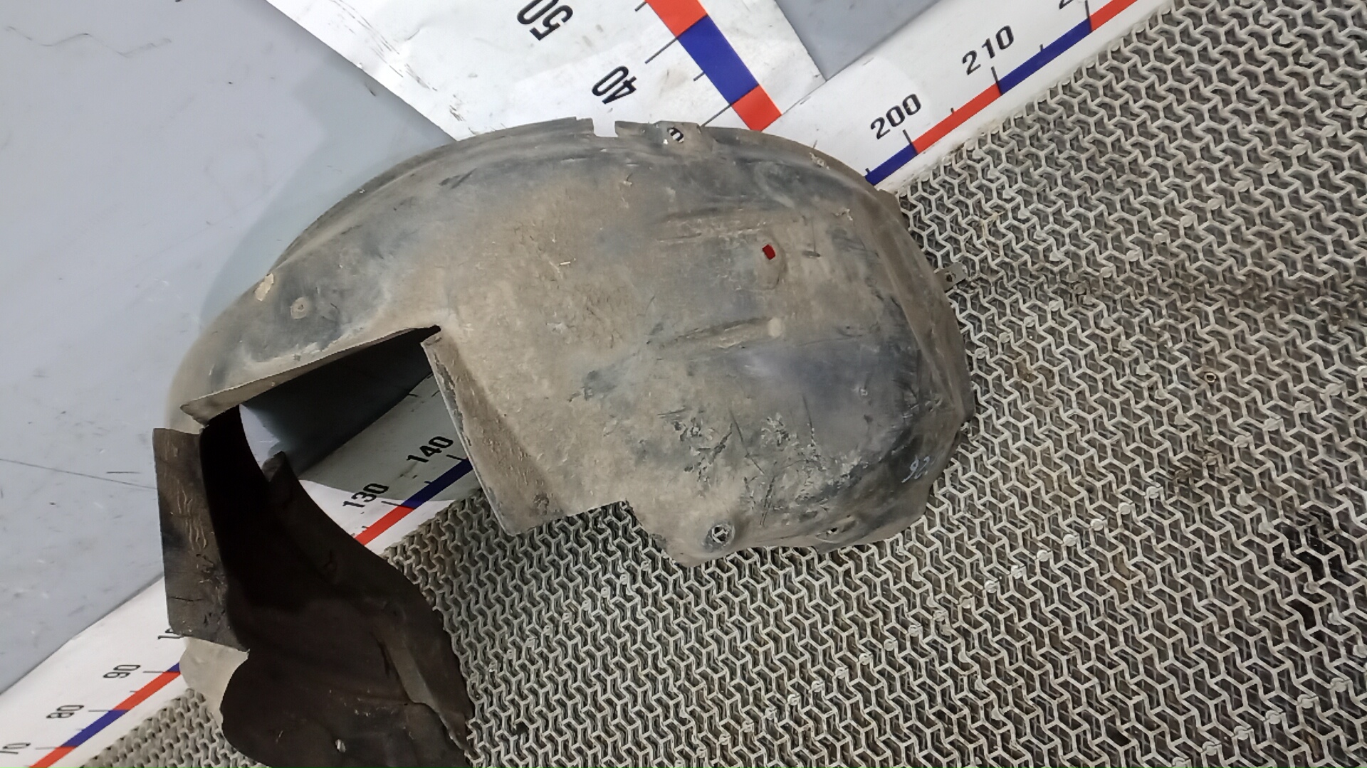 Локер передний левый